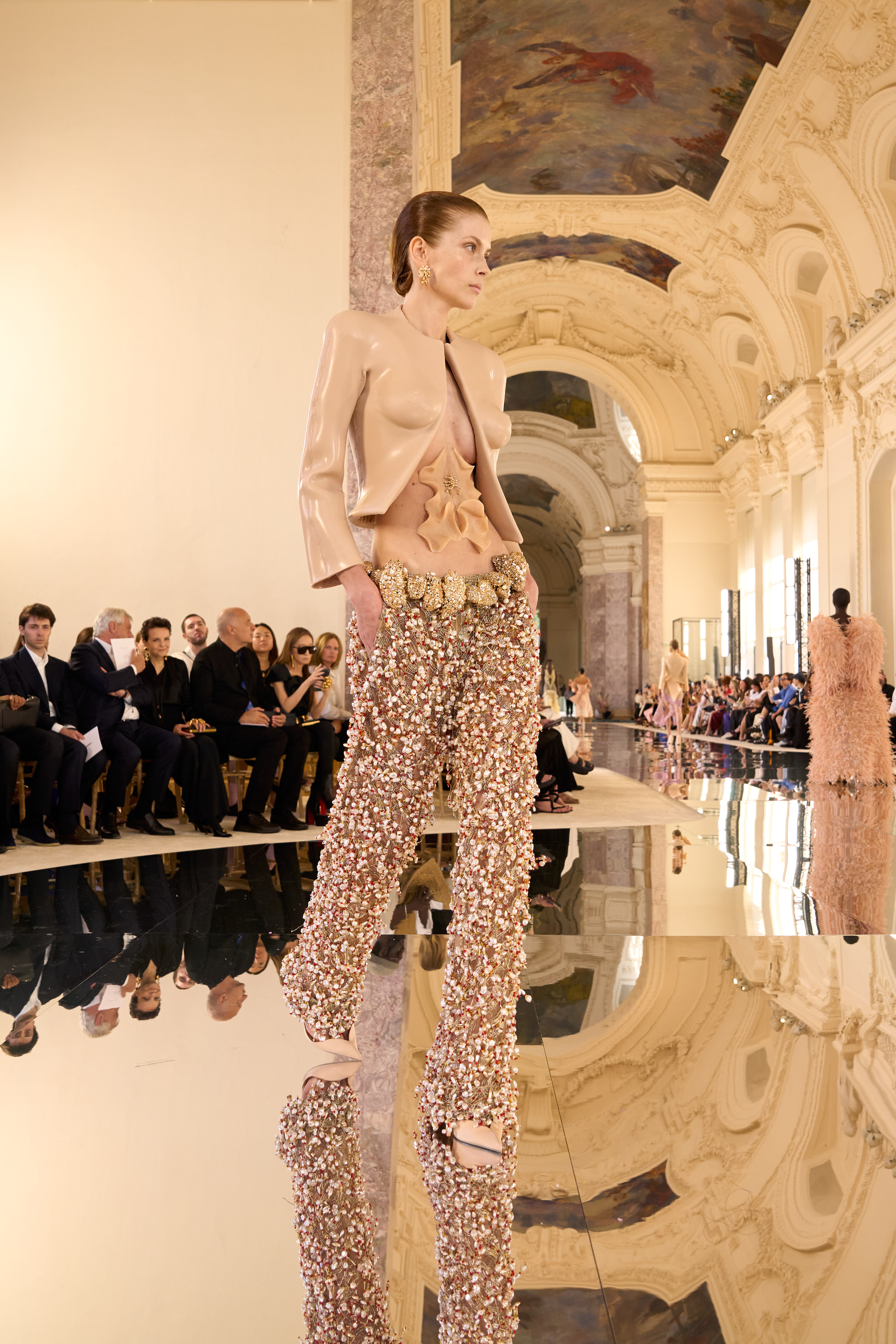 Schiaparelli Didn’t Dive Into the Abyss. It Let Go. Vanity Teen 虚荣青年 Schiaparelli Didn’t Dive Into the Abyss. It Let Go. Schiaparelli Didn’t Dive Into the Abyss. It Let Go. Vanity Teen 虚荣青年