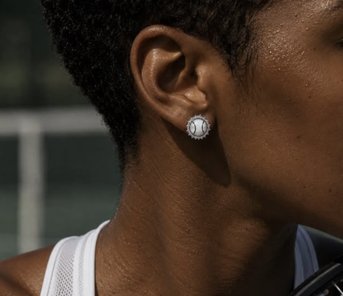 Naomi Osaka Leads the Way in Style, On and Off the tennis Court Naomi Osaka Leads the Way in Style, On and Off the tennis Court Vanity Teen 虚荣青年