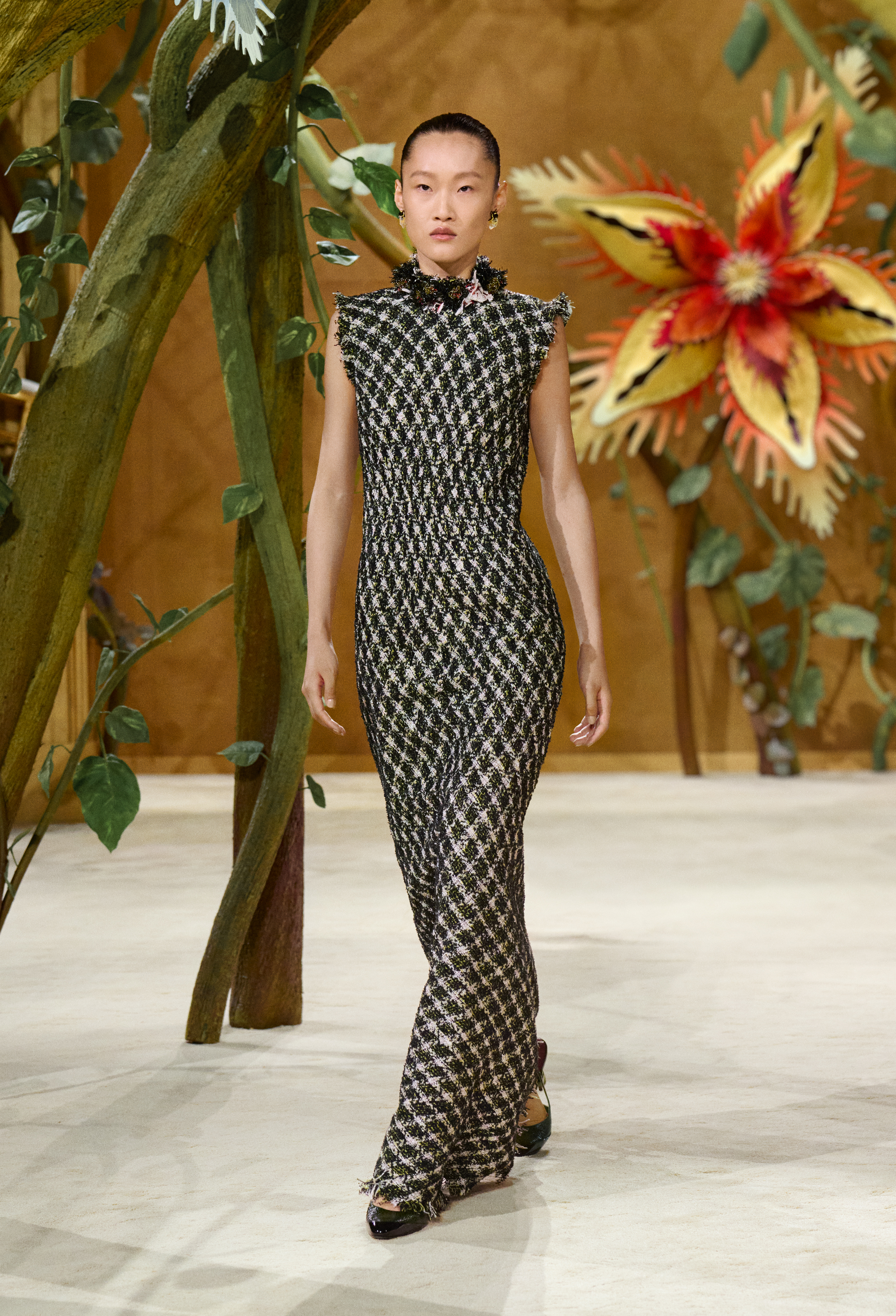 Chanel Haute Couture Fall 2026: Matthieu Blazy Makes Couture Wearable Chanel Haute Couture Fall 2026: Matthieu Blazy Makes Couture Wearable Vanity Teen 虚荣青年