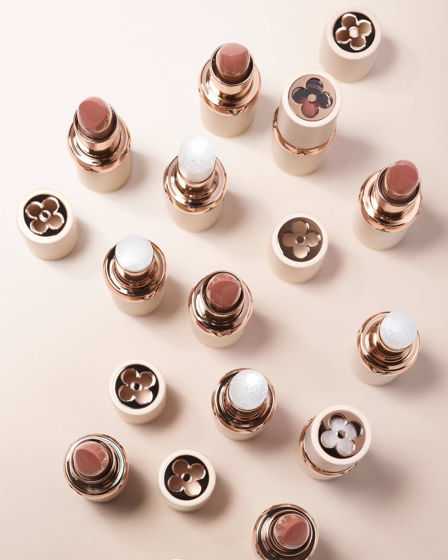 Louis Vuitton’s First Beauty Collaboration Celebrates 130 Years of the Iconic Monogram Louis Vuitton’s First Beauty Collaboration Celebrates 130 Years of the Iconic Monogram Vanity Teen 虚荣青年