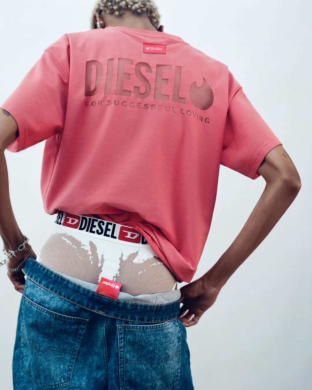 The 3 Most Provocative Fashion Collaborations of 2026 Vanity Teen 虚荣青年 The 3 Most Provocative Fashion Collaborations of 2026 The 3 Most Provocative Fashion Collaborations of 2026 Vanity Teen 虚荣青年
