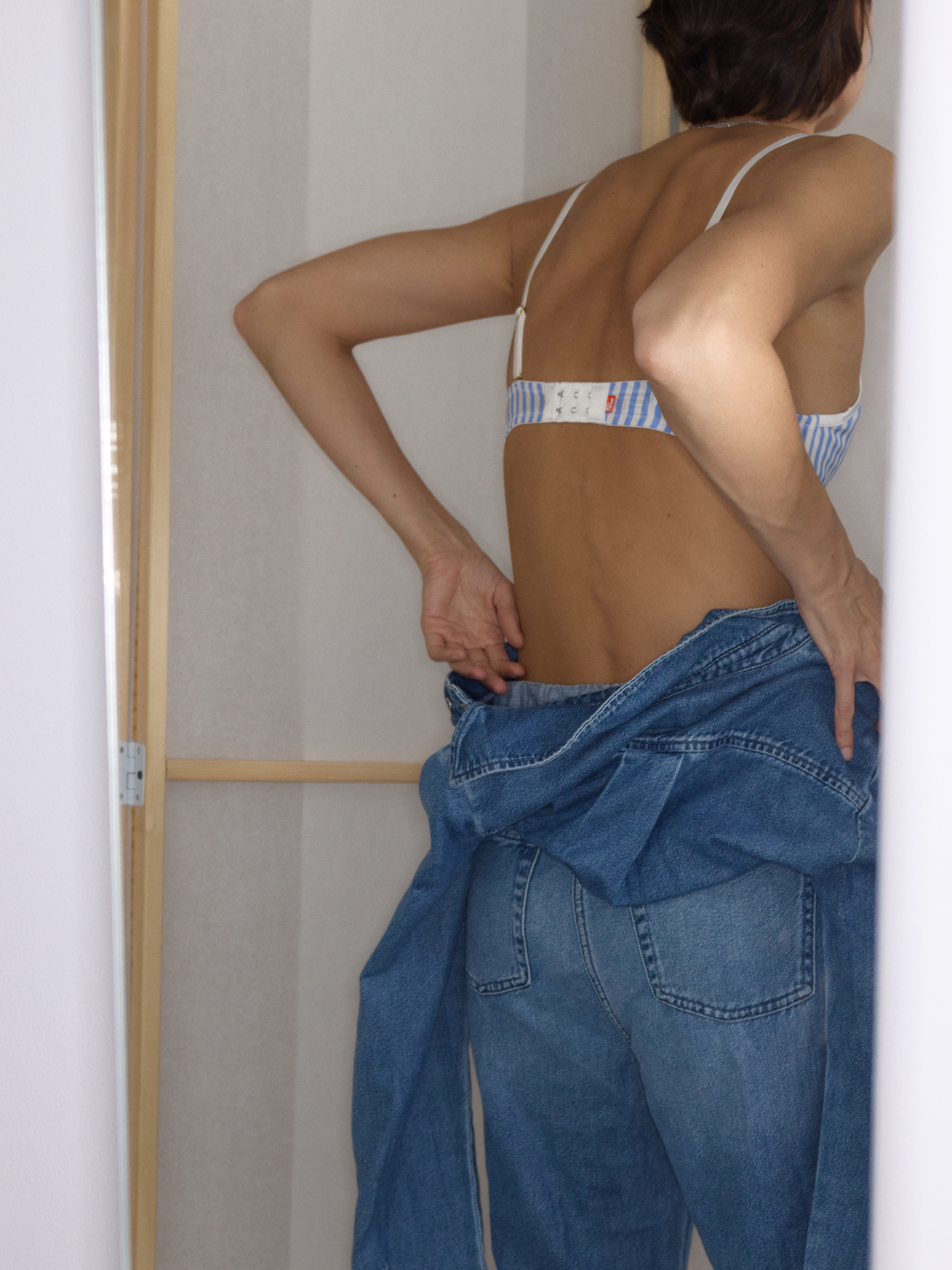Low Season Launches Lace-Free Silk Lingerie That Redefines Everyday Comfort Vanity Teen 虚荣青年 Low Season Launches Lace-Free Silk Lingerie That Redefines Everyday Comfort Low Season Launches Lace-Free Silk Lingerie That Redefines Everyday Comfort Vanity Teen 虚荣青年