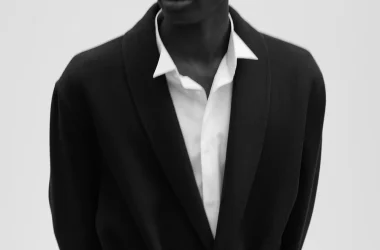 THE MAN WITHOUT AN AESTHETIC THE MAN WITHOUT AN AESTHETIC Vanity Teen 虚荣青年