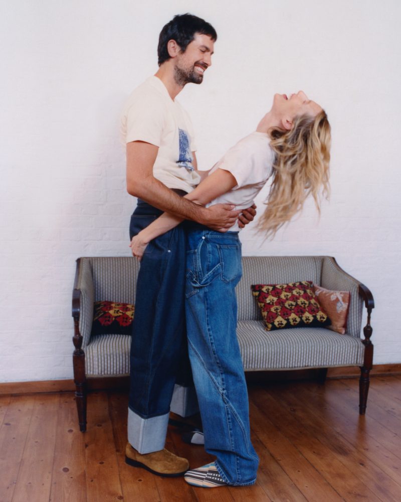 TWISTED TOGETHER: DREE HEMINGWAY, NICK DELLI SANTI AND THE NEW SHAPE OF INTIMACY BY JW ANDERSON TWISTED TOGETHER: DREE HEMINGWAY, NICK DELLI SANTI AND THE NEW SHAPE OF INTIMACY BY JW ANDERSON Vanity Teen 虚荣青年