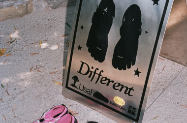 Vibram FiveFingers Are the Latest Obsession for Those Who Want to Keep the Feet on the Ground Vibram FiveFingers Are the Latest Obsession for Those Who Want to Keep the Feet on the Ground Vanity Teen 虚荣青年
