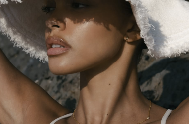 10 Female Models To Have On Your 10 Female Models To Have On Your Vanity Teen 虚荣青年