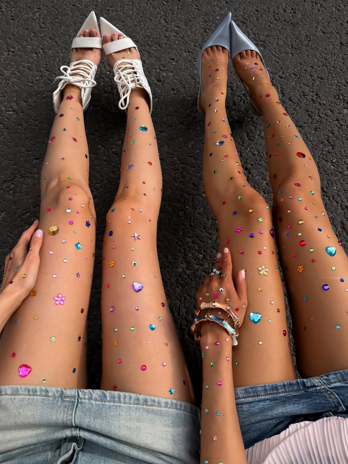 Whimsy Maxxing: How Kylie Jenner’s Gemstone-Covered Cake Made Tacky Cool Again Vanity Teen 虚荣青年 Whimsy Maxxing: How Kylie Jenner’s Gemstone-Covered Cake Made Tacky Cool Again Whimsy Maxxing: How Kylie Jenner’s Gemstone-Covered Cake Made Tacky Cool Again Vanity Teen 虚荣青年