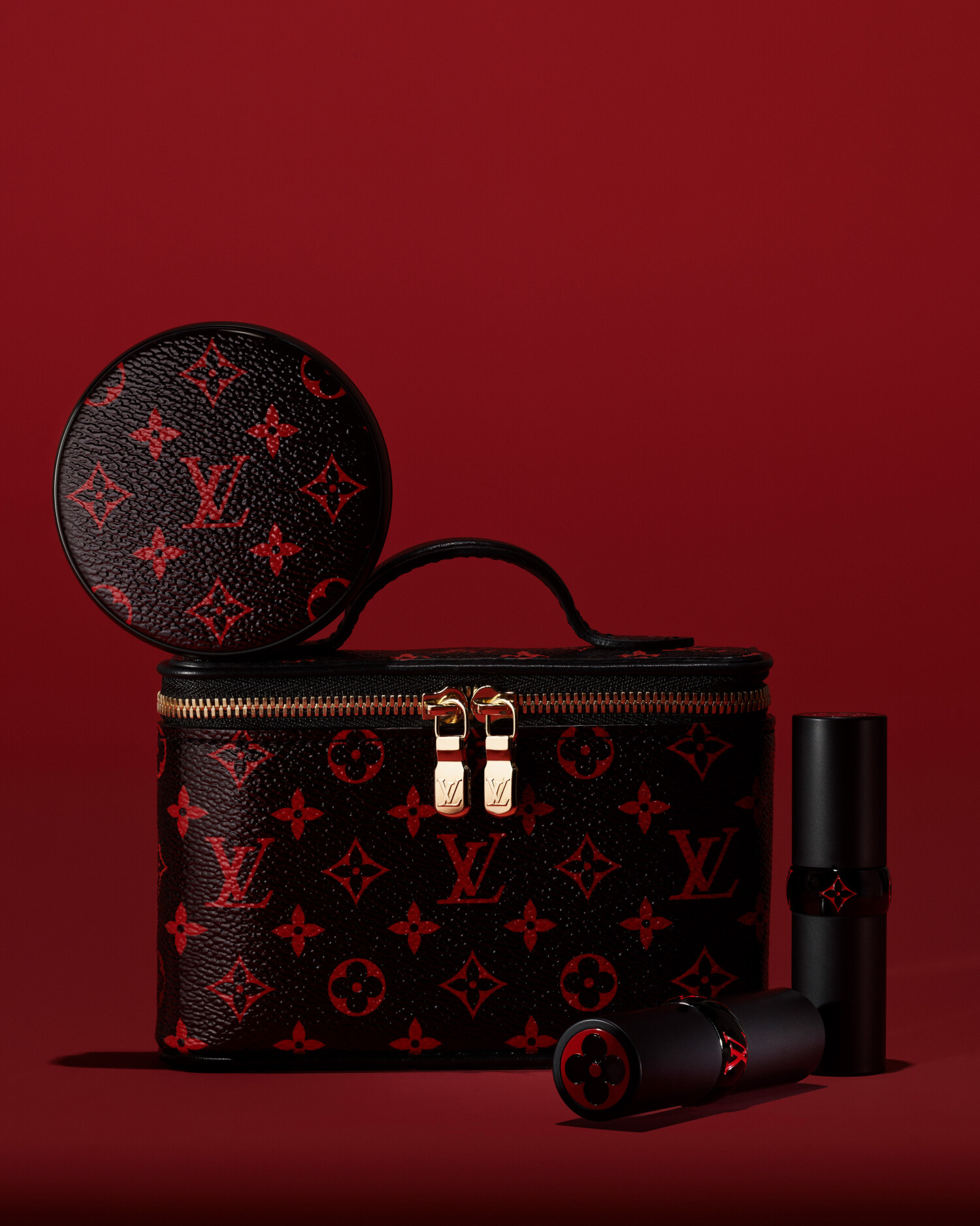 Louis Vuitton’s First Beauty Collaboration Celebrates 130 Years of the Iconic Monogram Louis Vuitton’s First Beauty Collaboration Celebrates 130 Years of the Iconic Monogram Vanity Teen 虚荣青年