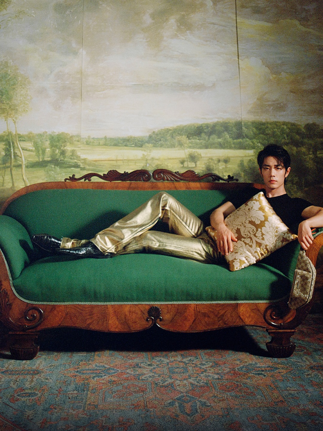 Inside Gucci Primavera, Demna’s New All-Star Campaign Vanity Teen 虚荣青年 Gucci primavera