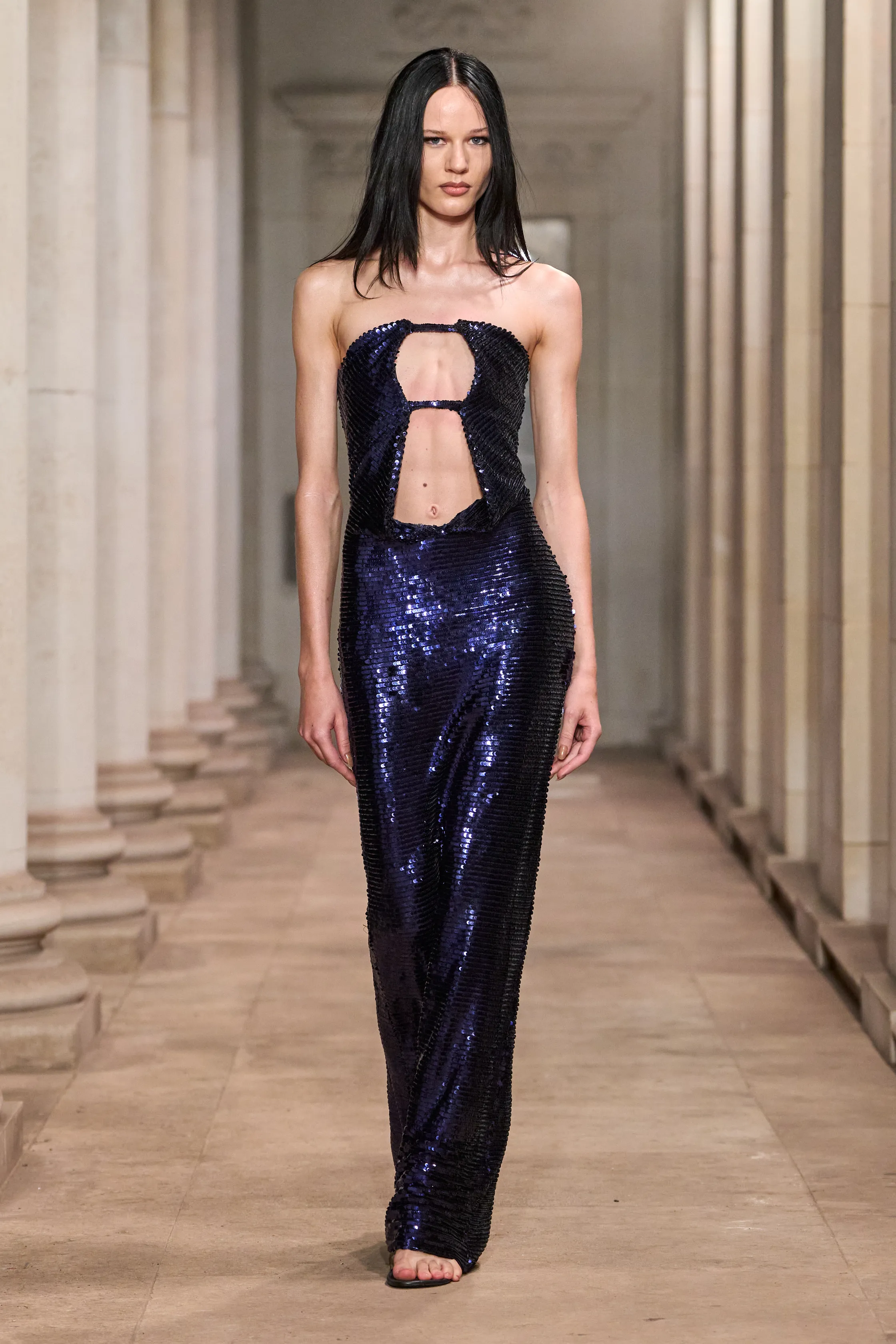 Mowalola SS27 Is the Glamorous, Erotic Spectacle We Needed Vanity Teen 虚荣青年 Mowalola SS27 Is the Glamorous, Erotic Spectacle We Needed Mowalola SS27 Is the Glamorous, Erotic Spectacle We Needed Vanity Teen 虚荣青年