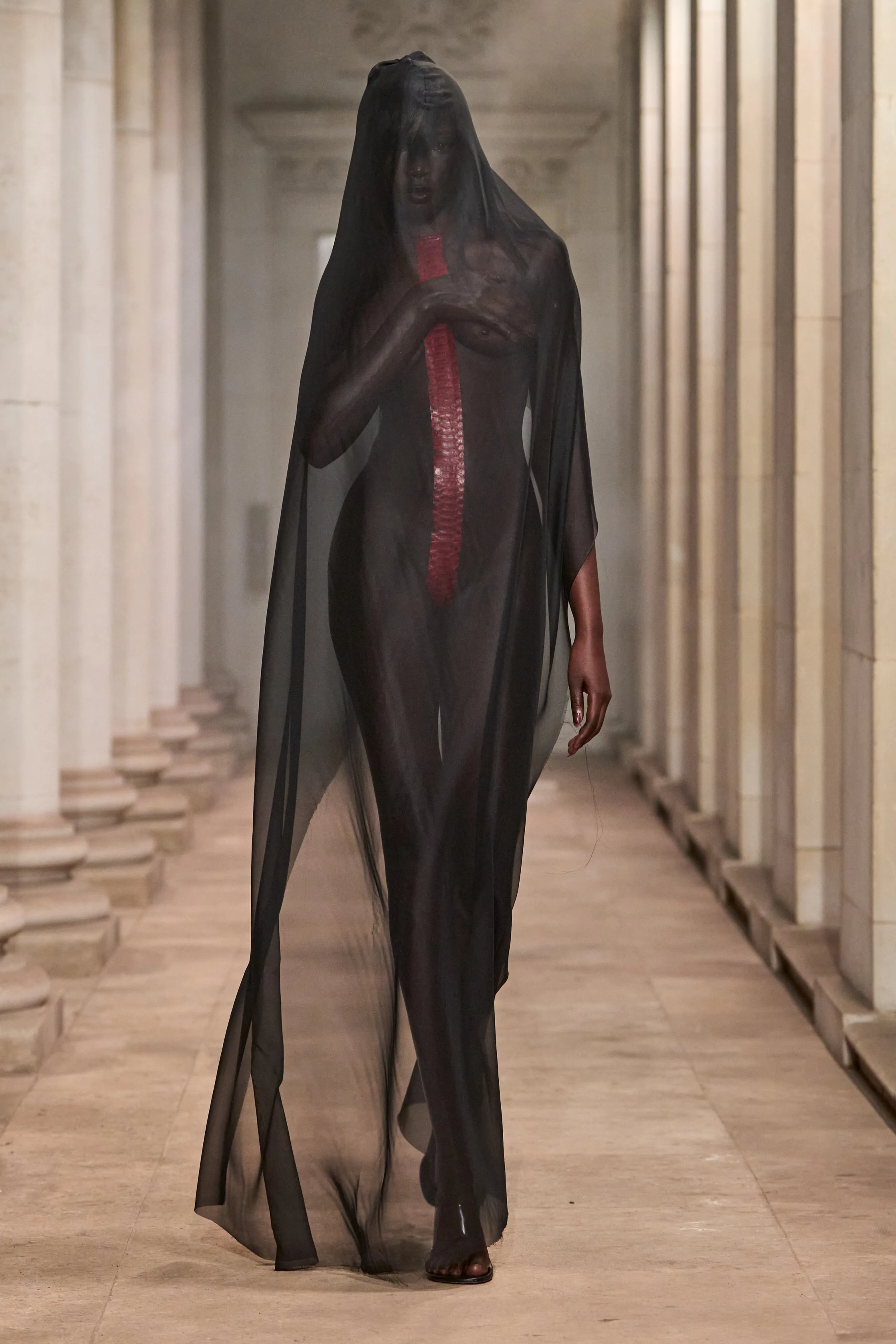 Mowalola SS27 Is the Glamorous, Erotic Spectacle We Needed Vanity Teen 虚荣青年 Mowalola SS27 Is the Glamorous, Erotic Spectacle We Needed Mowalola SS27 Is the Glamorous, Erotic Spectacle We Needed Vanity Teen 虚荣青年