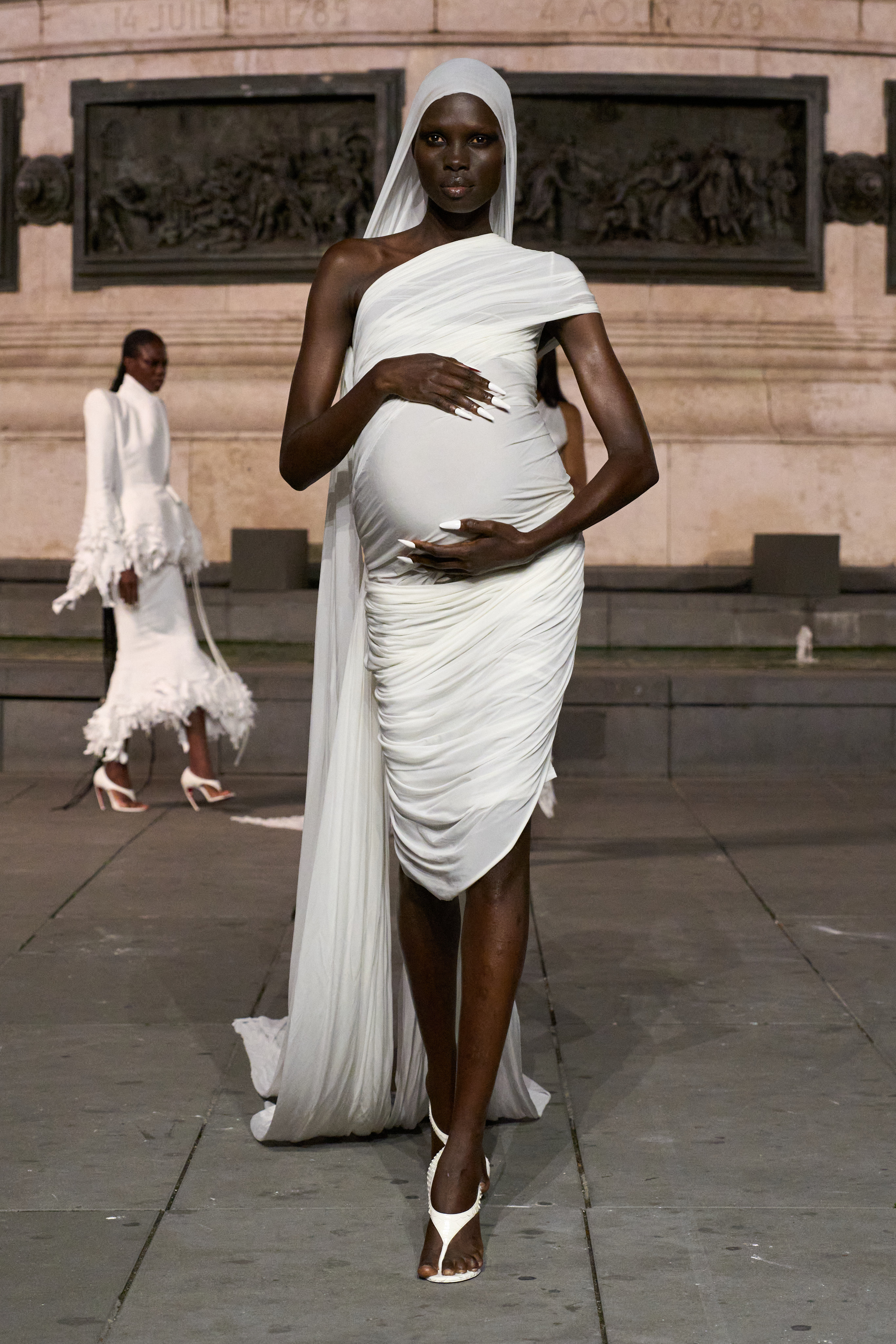 Matières Fécales SS27 Brings the Weight of Privilege Vanity Teen Matières Fécales SS27 Brings the Weight of Privilege Matières Fécales SS27 Brings the Weight of Privilege Vanity Teen