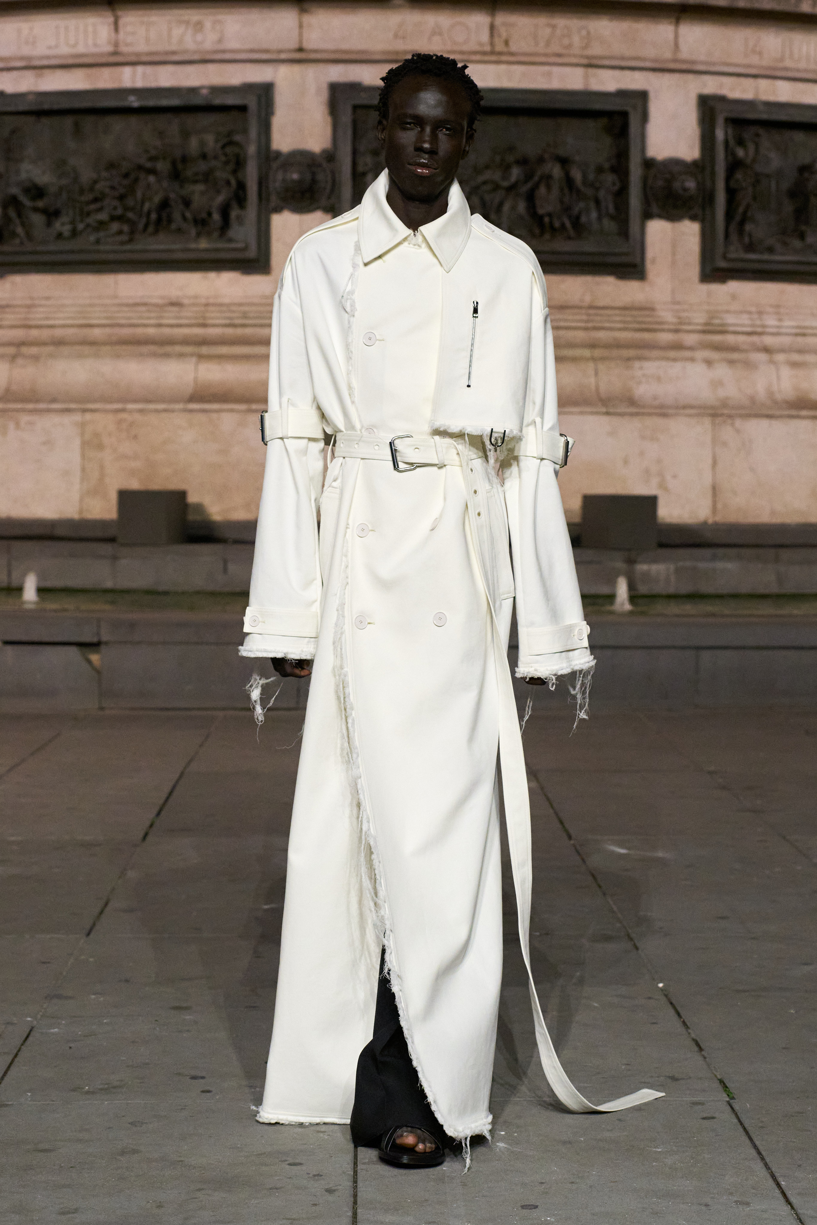 Matières Fécales SS27 Brings the Weight of Privilege Vanity Teen Matières Fécales SS27 Brings the Weight of Privilege Matières Fécales SS27 Brings the Weight of Privilege Vanity Teen