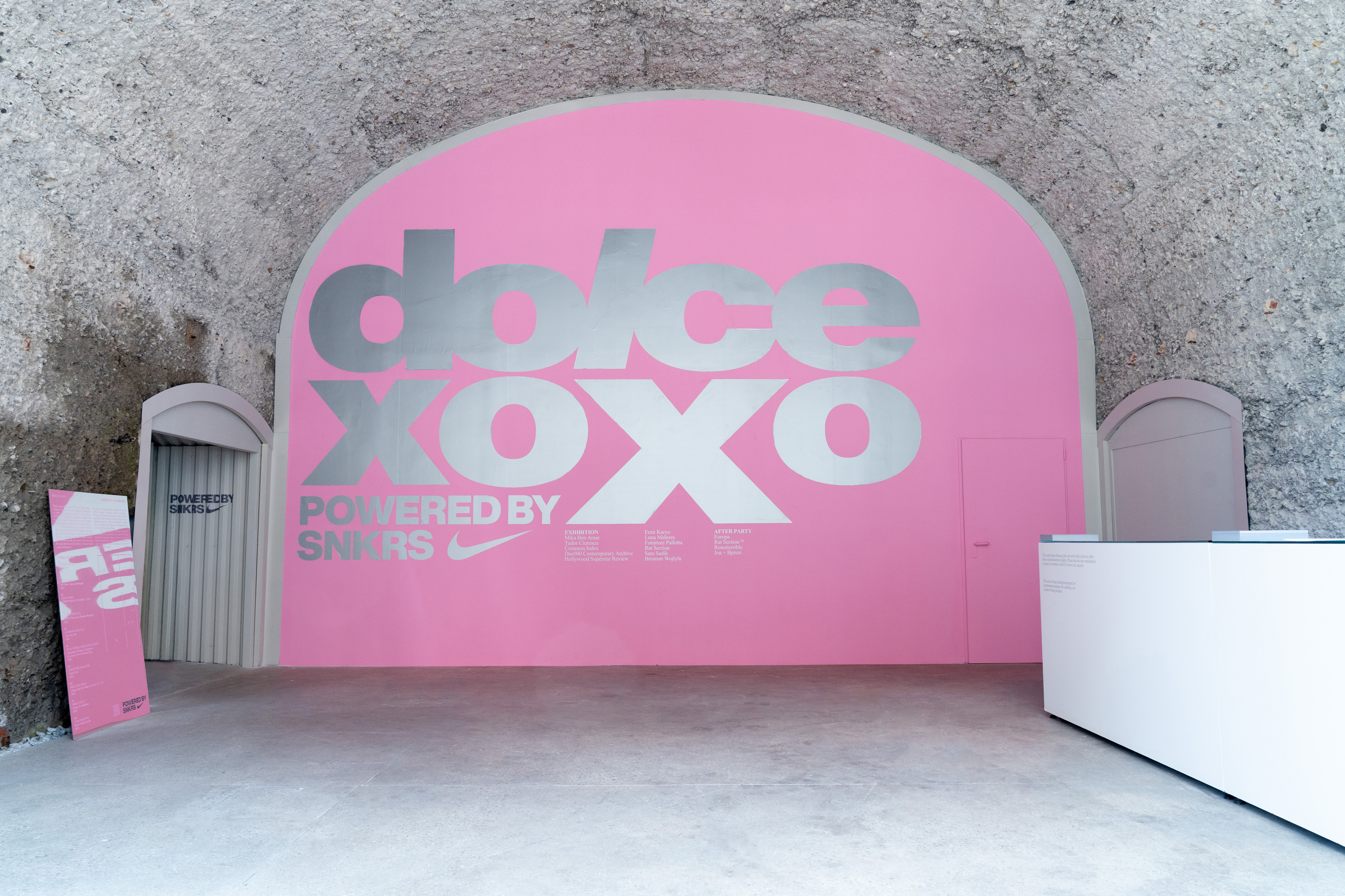 Nike Air Max Dolce: A New Shape for the Iconic Sneaker Vanity Teen 虚荣青年 Nike Air Max Dolce: A New Shape for the Iconic Sneaker Nike Air Max Dolce: A New Shape for the Iconic Sneaker Vanity Teen 虚荣青年