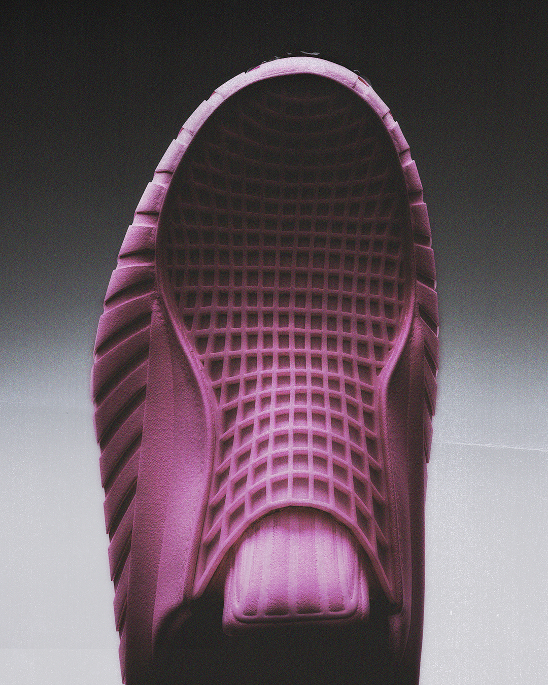 Nike Air Max Dolce: A New Shape for the Iconic Sneaker Vanity Teen 虚荣青年 Nike Air Max Dolce: A New Shape for the Iconic Sneaker Nike Air Max Dolce: A New Shape for the Iconic Sneaker Vanity Teen 虚荣青年