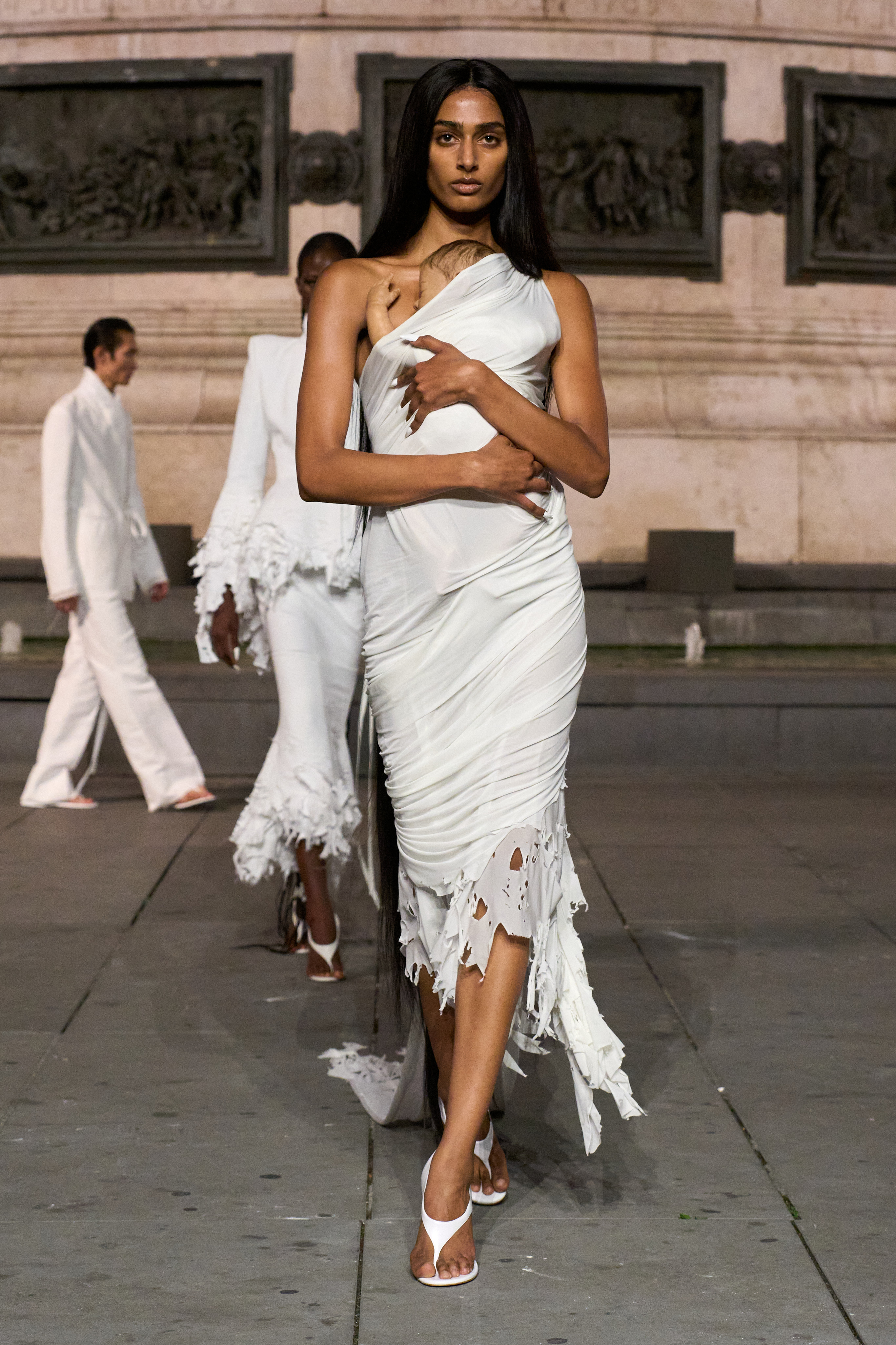 Matières Fécales SS27 Brings the Weight of Privilege Vanity Teen Matières Fécales SS27 Brings the Weight of Privilege Matières Fécales SS27 Brings the Weight of Privilege Vanity Teen