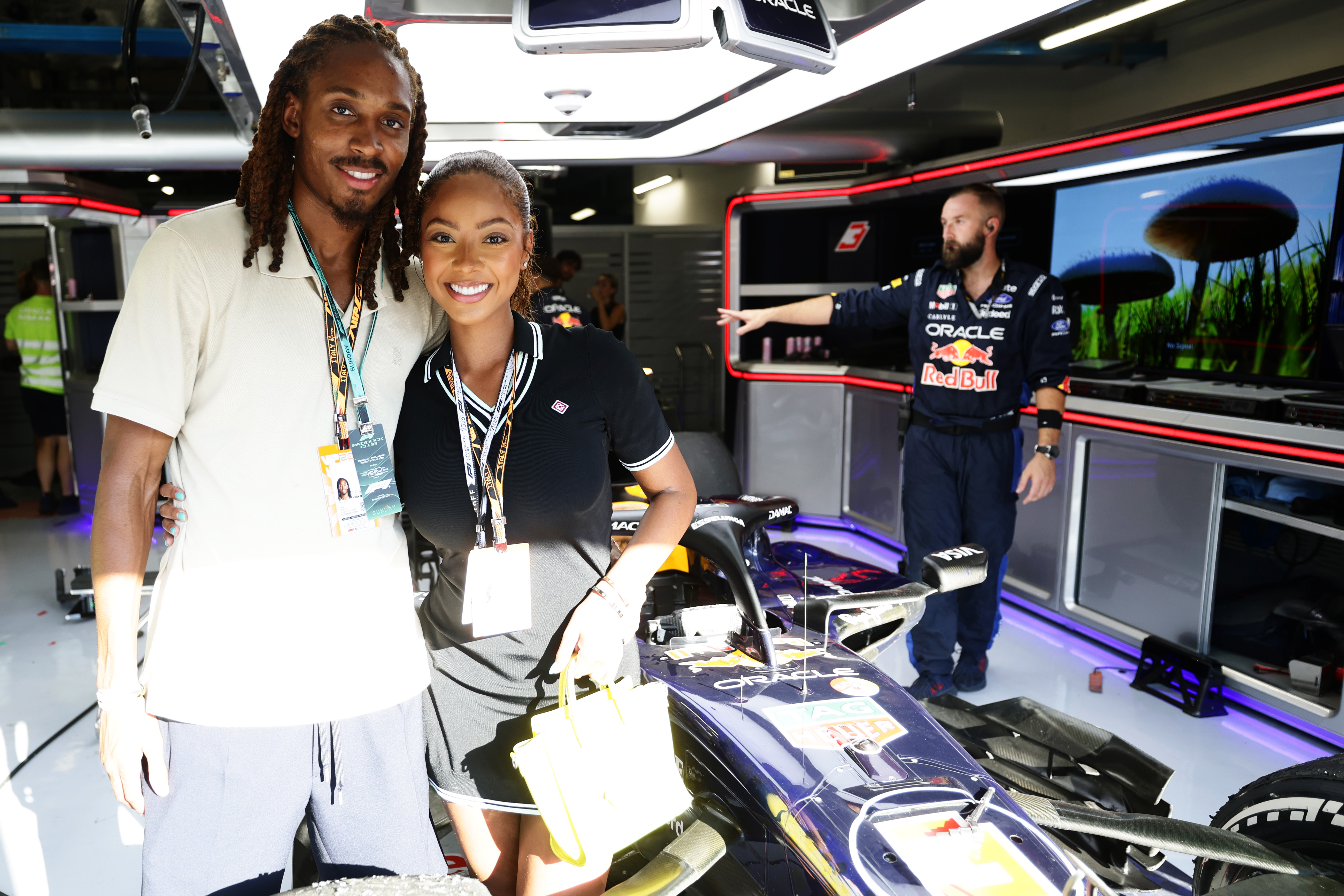 Italian Grand Prix 2026: All the Stunning Celebrities Spotted at Monza Vanity Teen 虚荣青年 Italian Grand Prix 2026: All the Stunning Celebrities Spotted at Monza Italian Grand Prix 2026: All the Stunning Celebrities Spotted at Monza Vanity Teen 虚荣青年