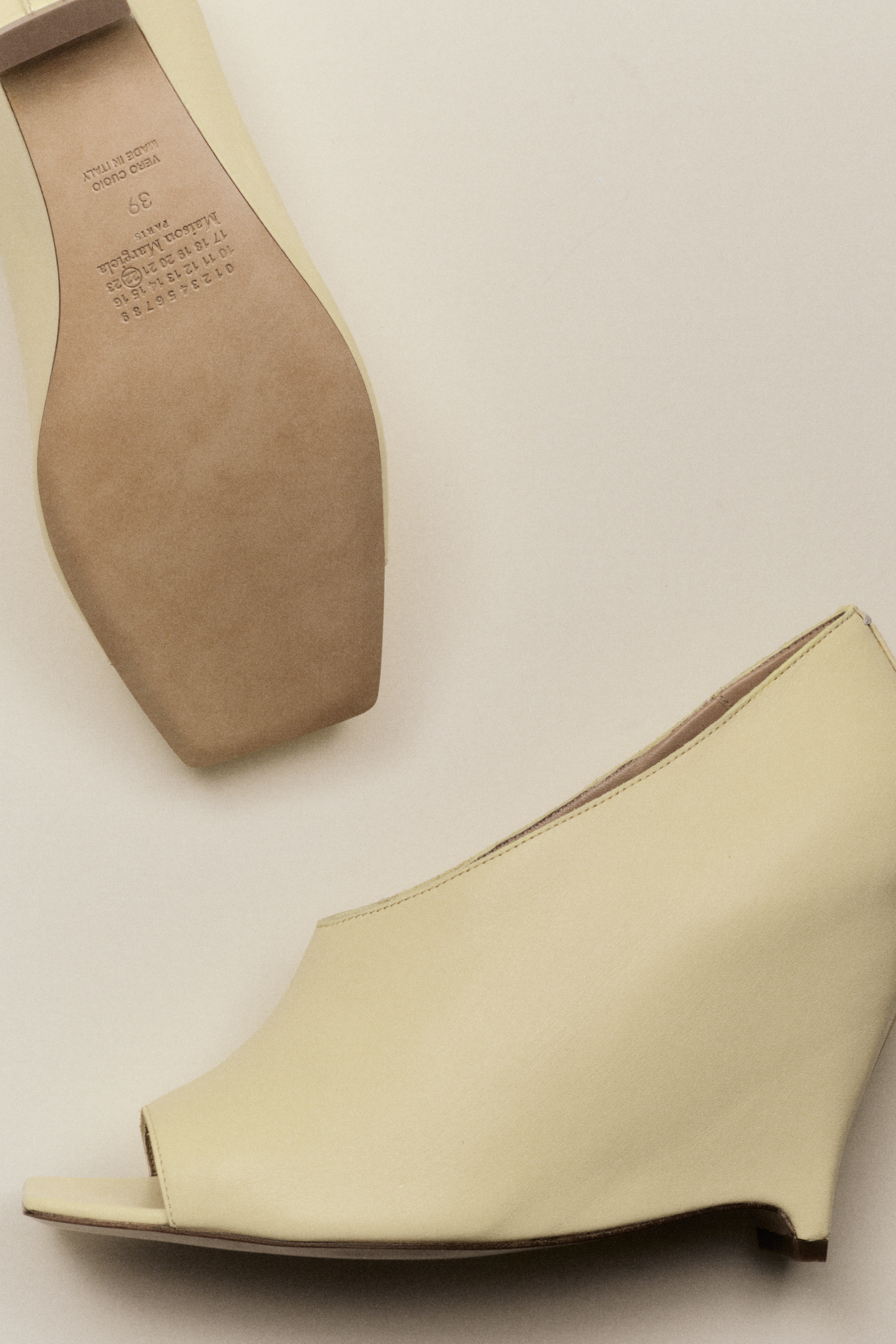 Maison Margiela Spring Summer 2027: Hard and Soft Vanity Teen Maison Margiela Spring Summer 2027: Hard and Soft Maison Margiela Spring Summer 2027: Hard and Soft Vanity Teen