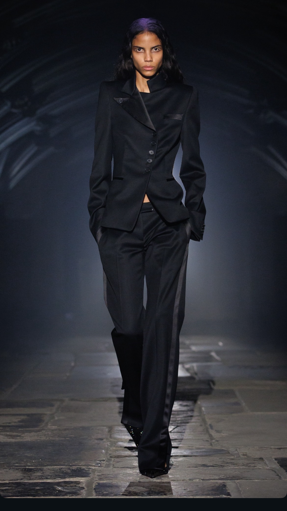 McQueen Comes Home: Spring/Summer 2027 and the Return of Rebellion Vanity Teen McQueen Comes Home: Spring/Summer 2027 and the Return of Rebellion McQueen Comes Home: Spring/Summer 2027 and the Return of Rebellion Vanity Teen
