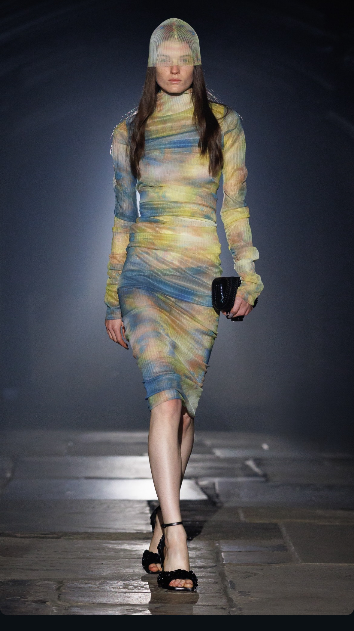 McQueen Comes Home: Spring/Summer 2027 and the Return of Rebellion Vanity Teen McQueen Comes Home: Spring/Summer 2027 and the Return of Rebellion McQueen Comes Home: Spring/Summer 2027 and the Return of Rebellion Vanity Teen