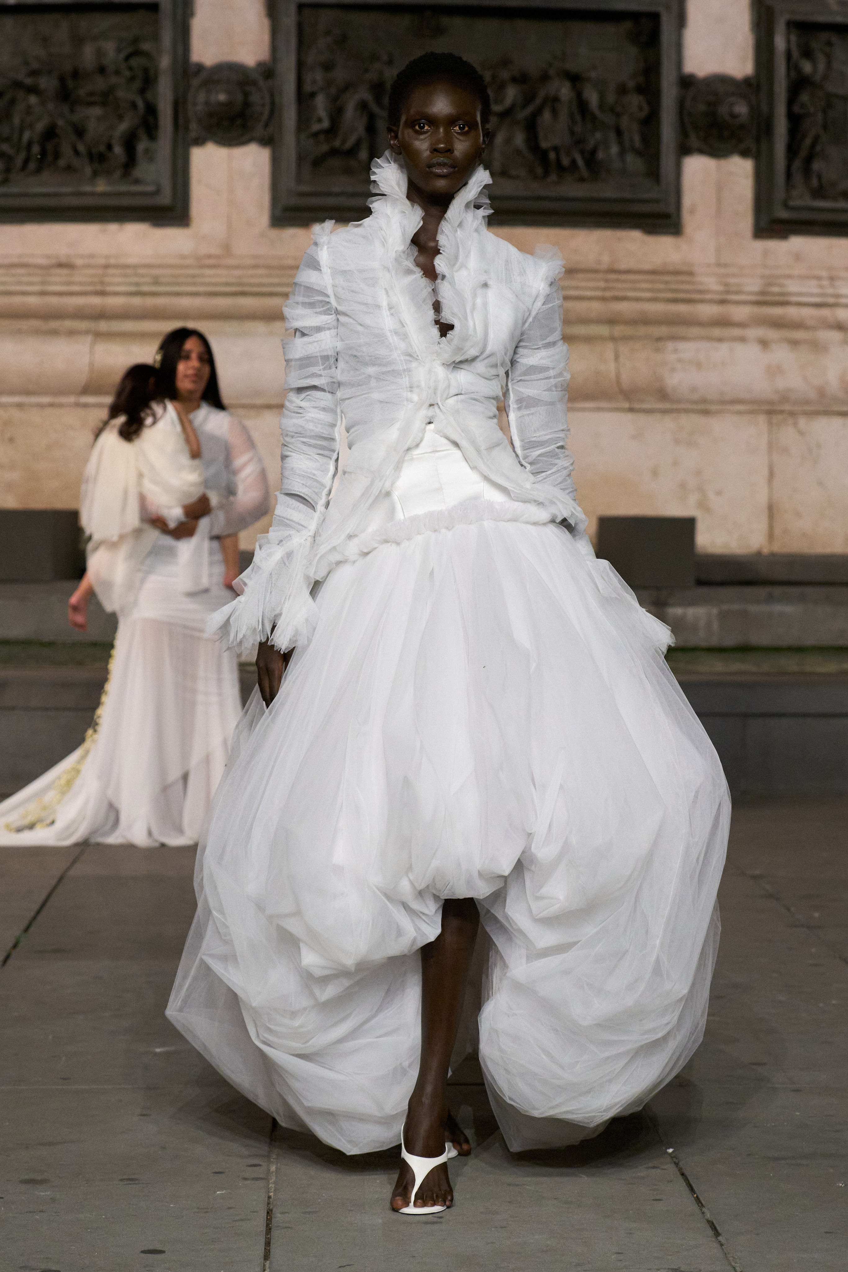 Matières Fécales SS27 Brings the Weight of Privilege Vanity Teen Matières Fécales SS27 Brings the Weight of Privilege Matières Fécales SS27 Brings the Weight of Privilege Vanity Teen