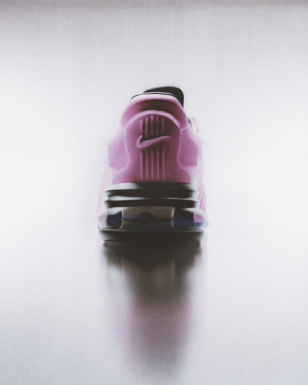 Nike Air Max Dolce: A New Shape for the Iconic Sneaker Vanity Teen 虚荣青年 Nike Air Max Dolce: A New Shape for the Iconic Sneaker Nike Air Max Dolce: A New Shape for the Iconic Sneaker Vanity Teen 虚荣青年