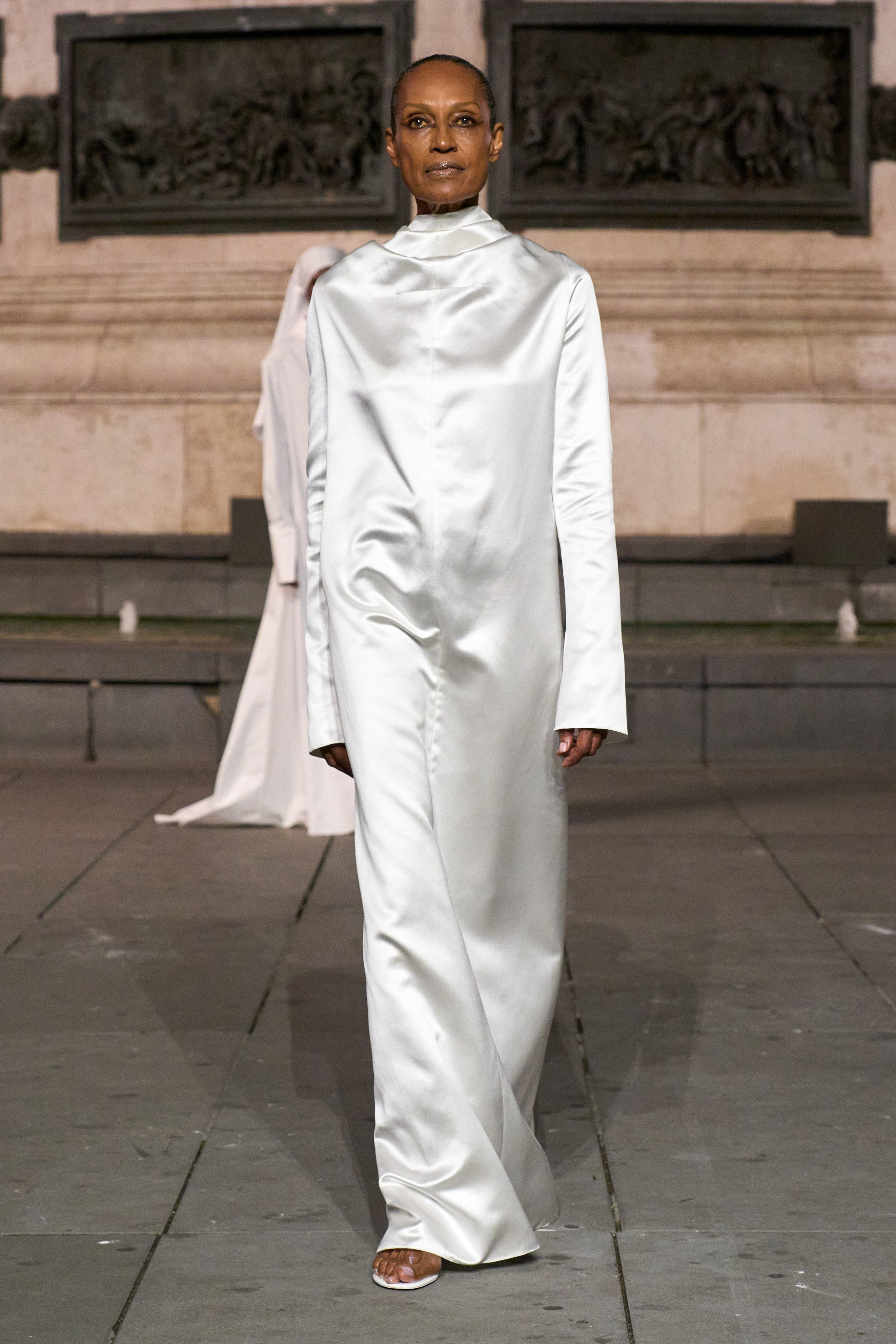 Matières Fécales SS27 Brings the Weight of Privilege Vanity Teen Matières Fécales SS27 Brings the Weight of Privilege Matières Fécales SS27 Brings the Weight of Privilege Vanity Teen