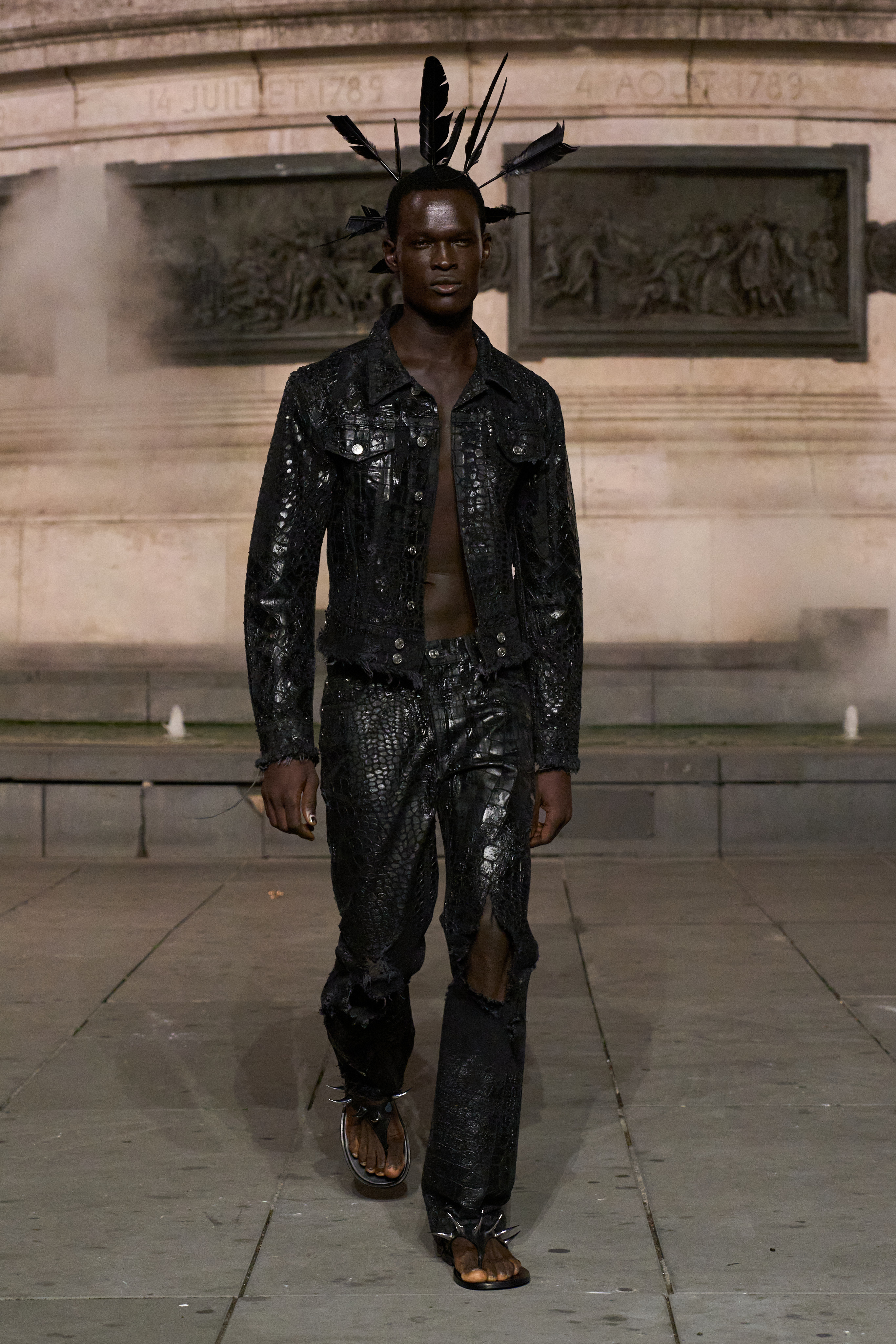 Matières Fécales SS27 Brings the Weight of Privilege Vanity Teen Matières Fécales SS27 Brings the Weight of Privilege Matières Fécales SS27 Brings the Weight of Privilege Vanity Teen