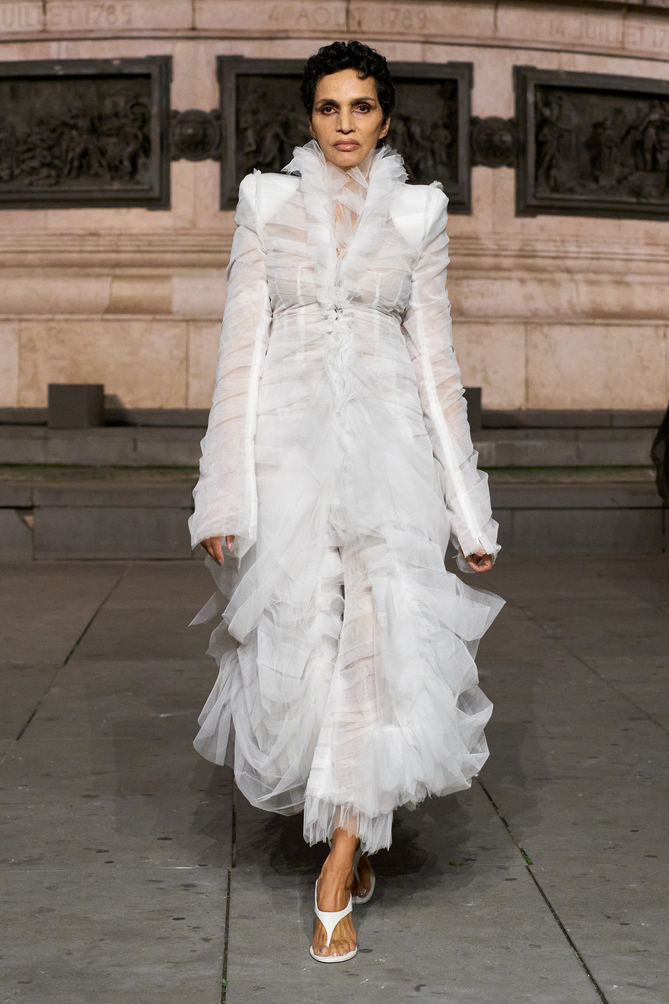 Matières Fécales SS27 Brings the Weight of Privilege Vanity Teen Matières Fécales SS27 Brings the Weight of Privilege Matières Fécales SS27 Brings the Weight of Privilege Vanity Teen