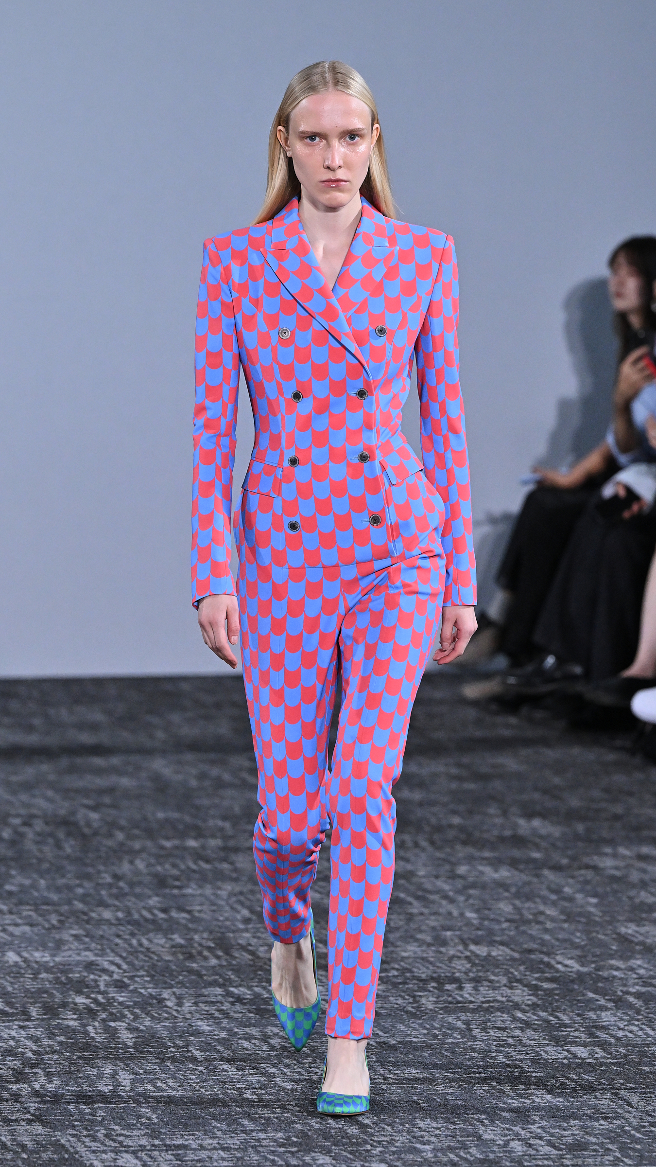 ANREALAGE SS27: Technology as a Second Skin Vanity Teen ANREALAGE SS27: Technology as a Second Skin ANREALAGE SS27: Technology as a Second Skin Vanity Teen