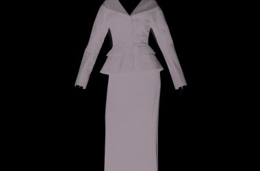 CURIEL SS27: WHAT HAPPENS BETWEEN THE BODY AND THE DRESS? CURIEL SS27: WHAT HAPPENS BETWEEN THE BODY AND THE DRESS? Vanity Teen