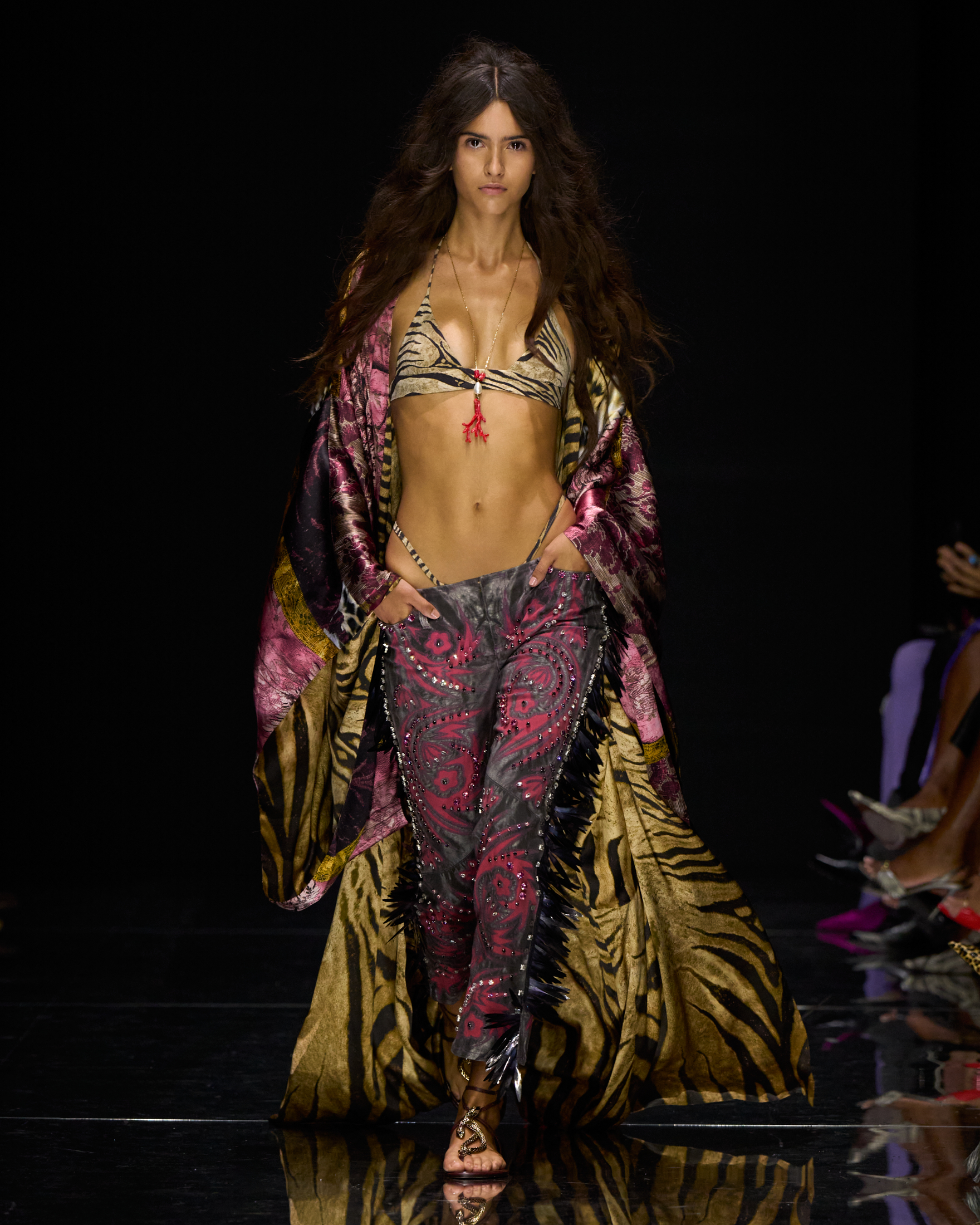 Roberto Cavalli SS27: Wild at Heart Vanity Teen Roberto Cavalli SS27 Look09