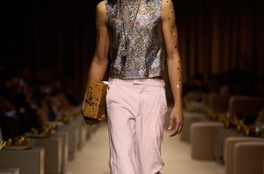 COACH TURNS 85, THEN TURNS ITSELF INSIDE OUT COACH TURNS 85, THEN TURNS ITSELF INSIDE OUT Vanity Teen 虚荣青年
