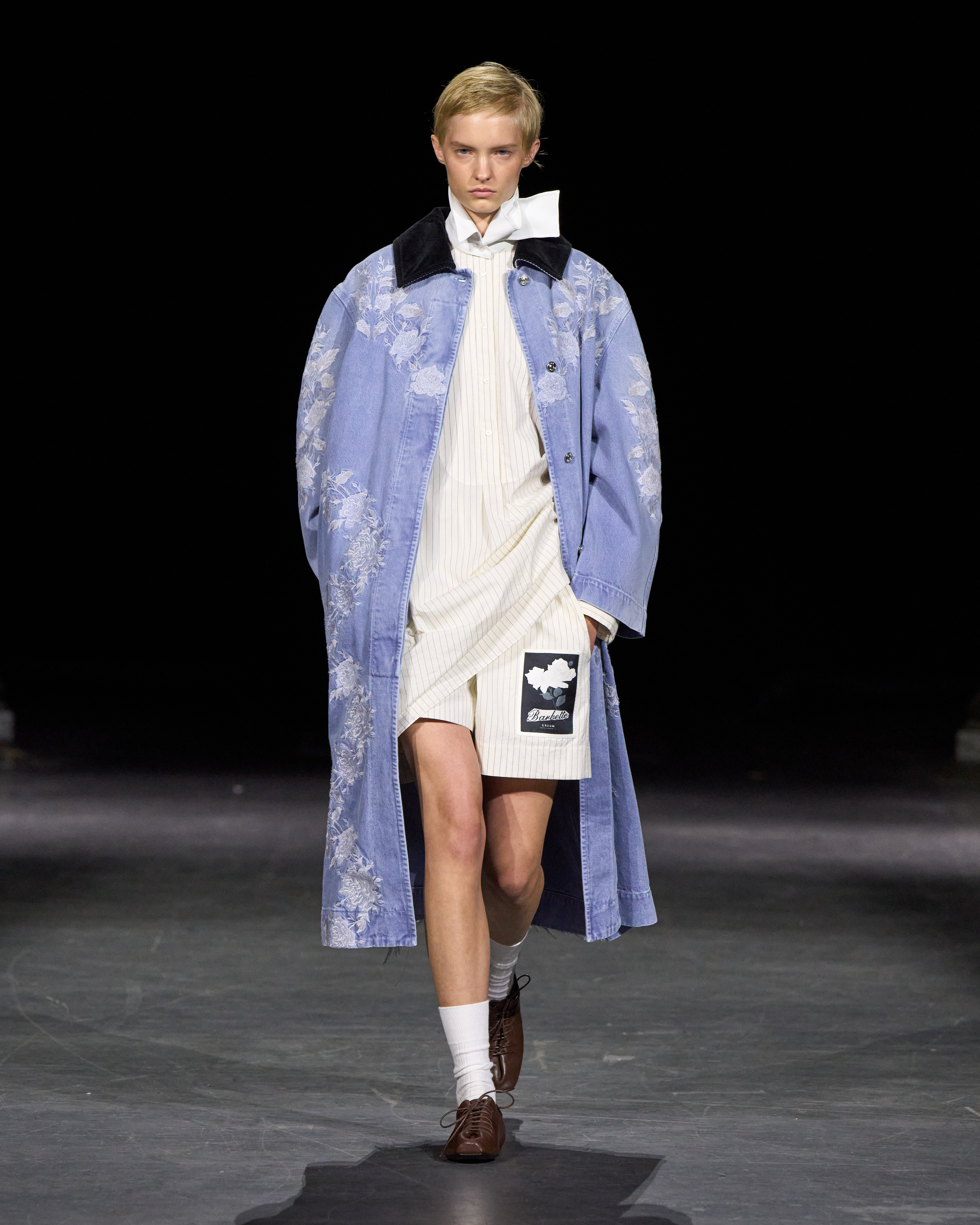 Erdem Spring Summer 2027: The Power of a Strong Identity Erdem Spring Summer 2027: The Power of a Strong Identity Vanity Teen