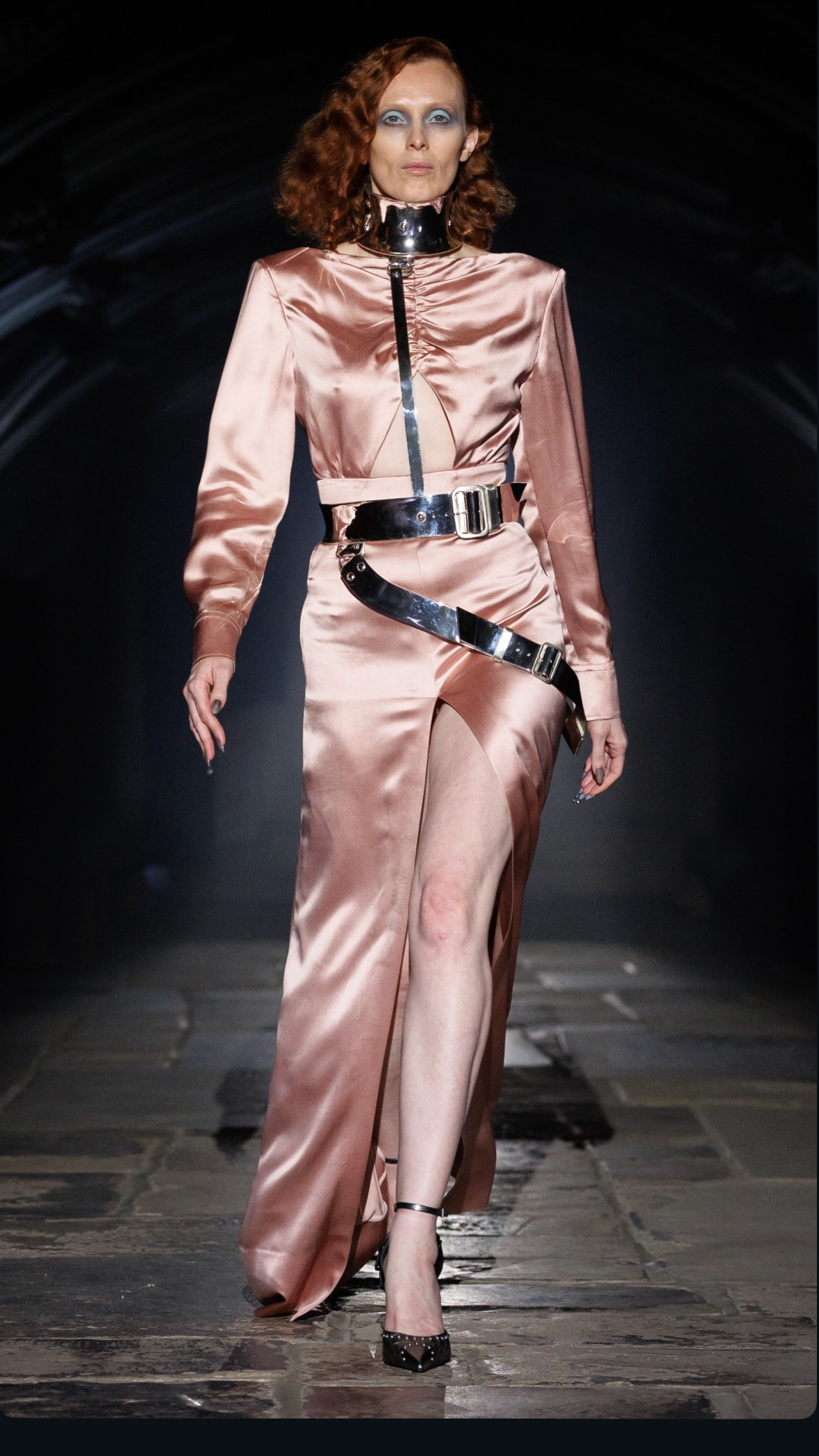 McQueen Comes Home: Spring/Summer 2027 and the Return of Rebellion Vanity Teen McQueen Comes Home: Spring/Summer 2027 and the Return of Rebellion McQueen Comes Home: Spring/Summer 2027 and the Return of Rebellion Vanity Teen