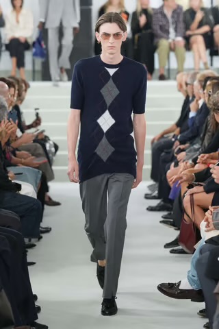 Jil Sander Spring Summer 2027: the perfect error Vanity Teen Jil Sander Spring Summer 2027: the perfect error Jil Sander Spring Summer 2027: the perfect error Vanity Teen