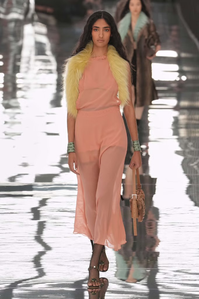 Fendi Spring Summer 2027: can Maria Grazia make feel Fendi like Fendi again? Vanity Teen Fendi Spring Summer 2027: can Maria Grazia make feel Fendi like Fendi again? Fendi Spring Summer 2027: can Maria Grazia make feel Fendi like Fendi again? Vanity Teen