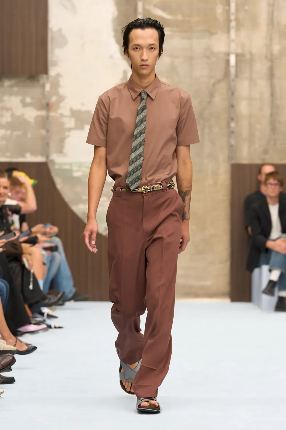 MARNI SPRING SUMMER 2027 IS TAKING IT APART MARNI SPRING SUMMER 2027 IS TAKING IT APART Vanity Teen