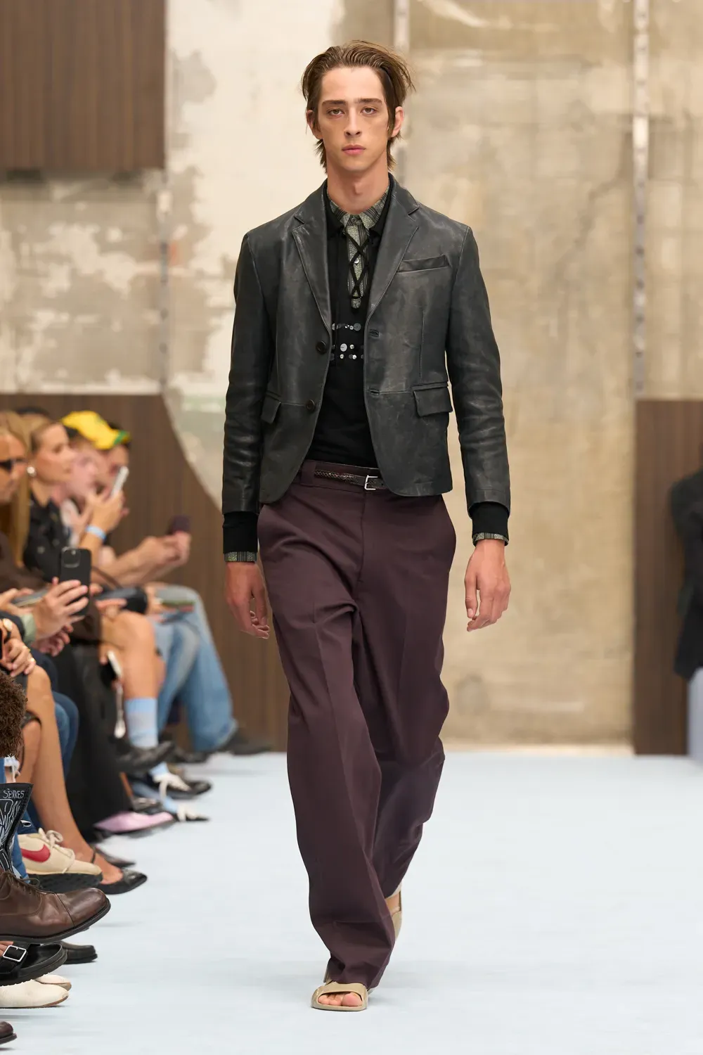 MARNI SPRING SUMMER 2027 IS TAKING IT APART MARNI SPRING SUMMER 2027 IS TAKING IT APART Vanity Teen