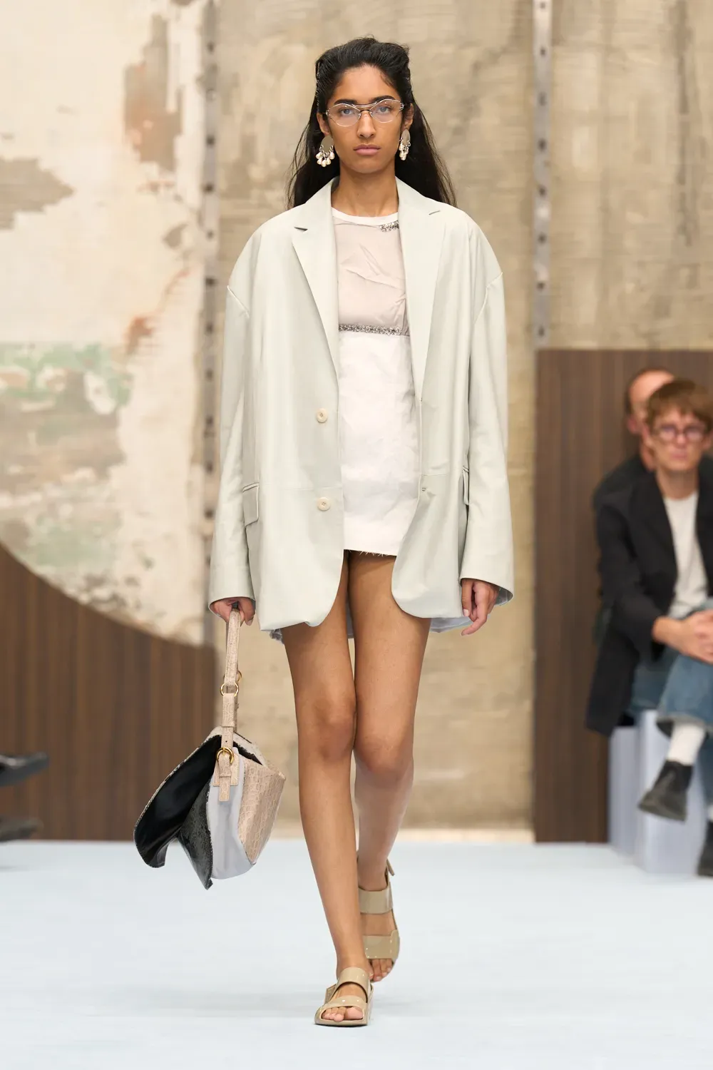 MARNI SPRING SUMMER 2027 IS TAKING IT APART MARNI SPRING SUMMER 2027 IS TAKING IT APART Vanity Teen