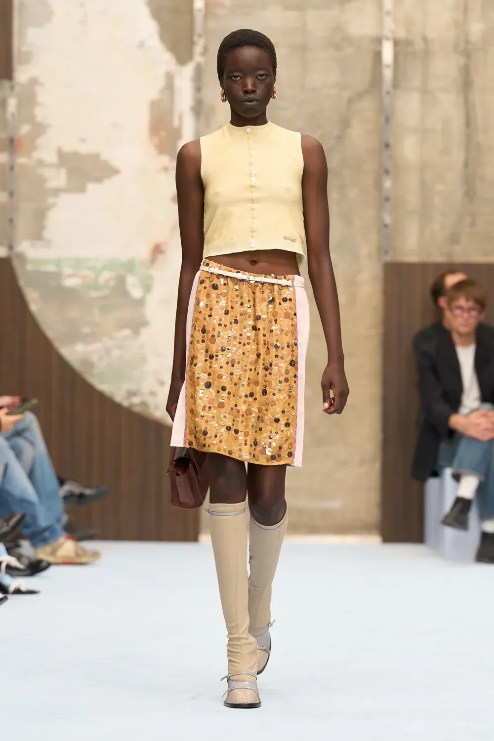 MARNI SPRING SUMMER 2027 IS TAKING IT APART MARNI SPRING SUMMER 2027 IS TAKING IT APART Vanity Teen