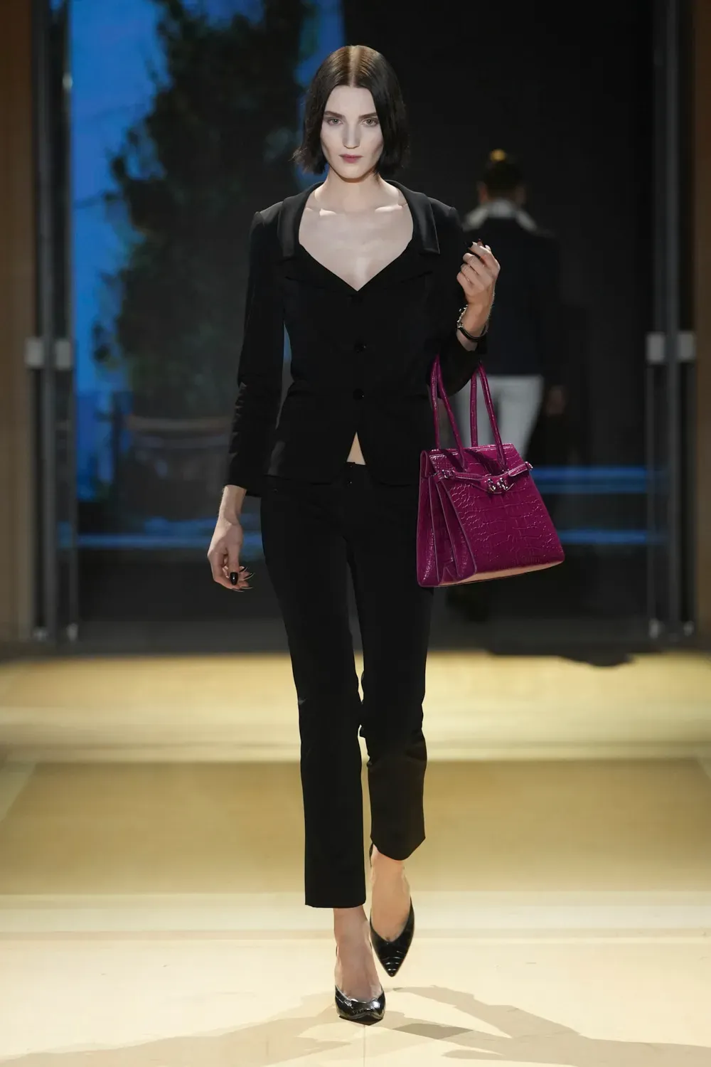 GUCCI SS27: THE STORE IS THE SHOW Vanity Teen GUCCI SS27: THE STORE IS THE SHOW GUCCI SS27: THE STORE IS THE SHOW Vanity Teen