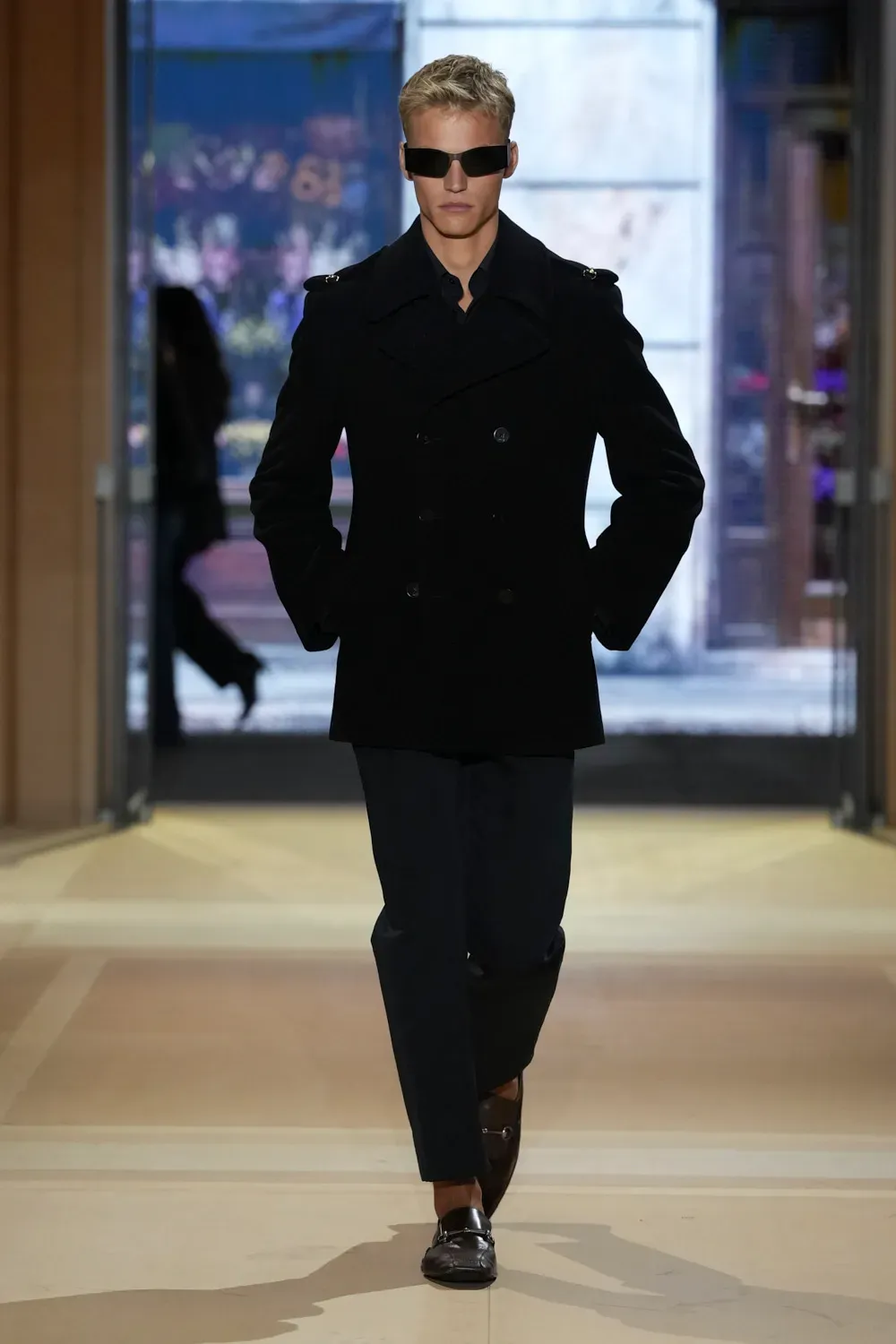 GUCCI SS27: THE STORE IS THE SHOW Vanity Teen GUCCI SS27: THE STORE IS THE SHOW GUCCI SS27: THE STORE IS THE SHOW Vanity Teen