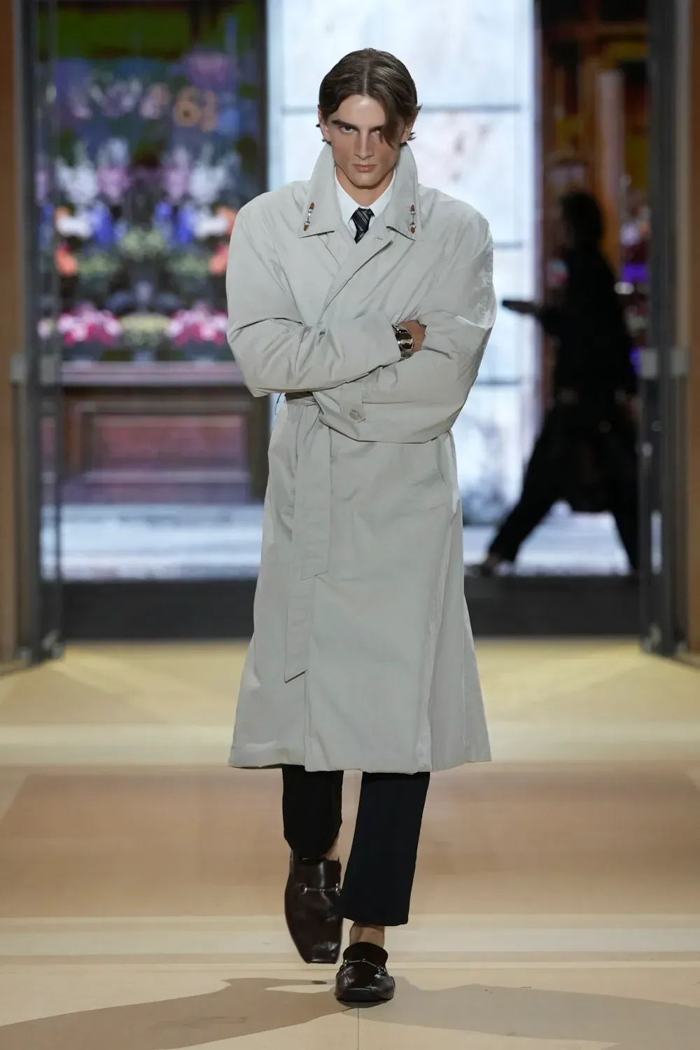 GUCCI SS27: THE STORE IS THE SHOW Vanity Teen GUCCI SS27: THE STORE IS THE SHOW GUCCI SS27: THE STORE IS THE SHOW Vanity Teen