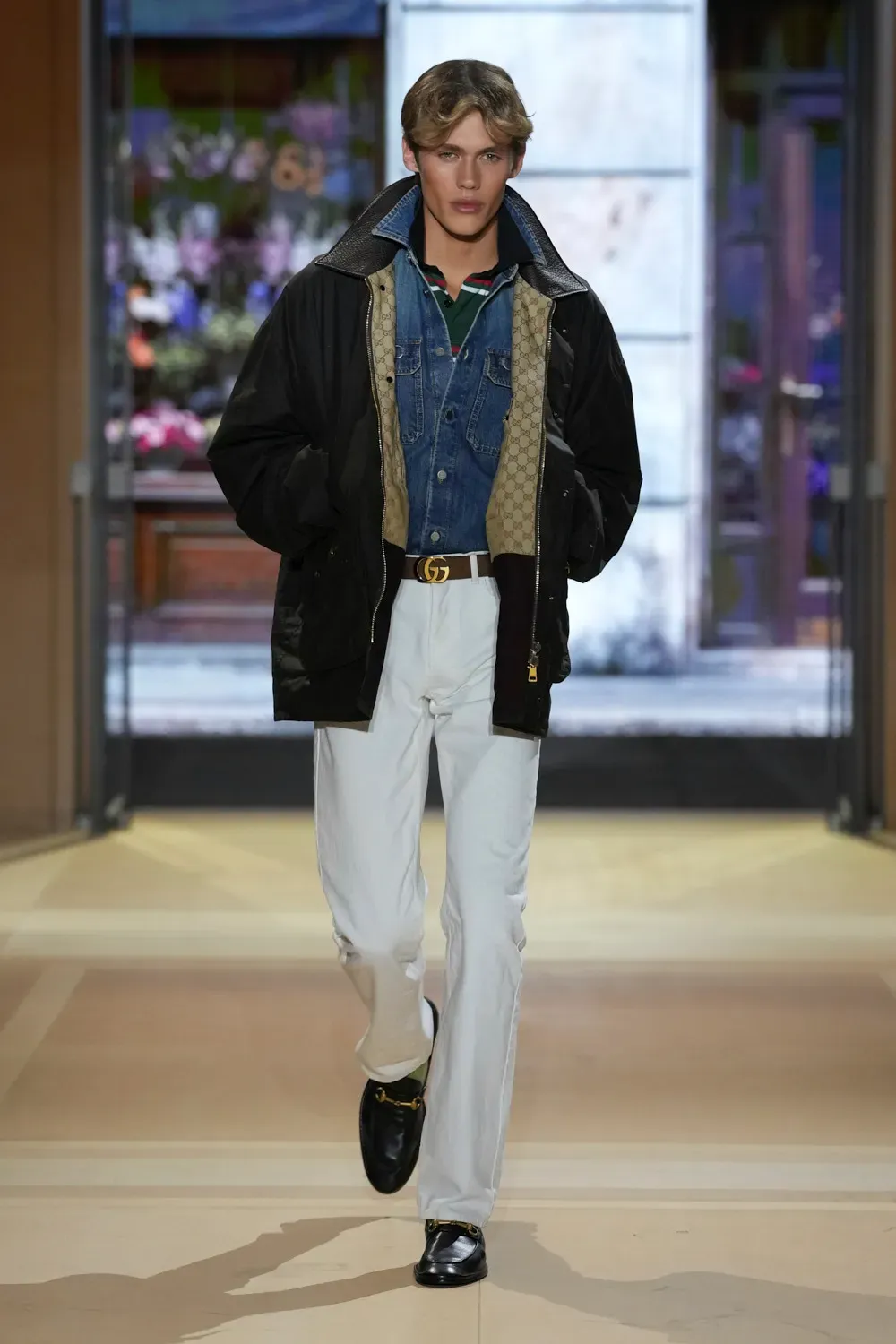 GUCCI SS27: THE STORE IS THE SHOW Vanity Teen GUCCI SS27: THE STORE IS THE SHOW GUCCI SS27: THE STORE IS THE SHOW Vanity Teen