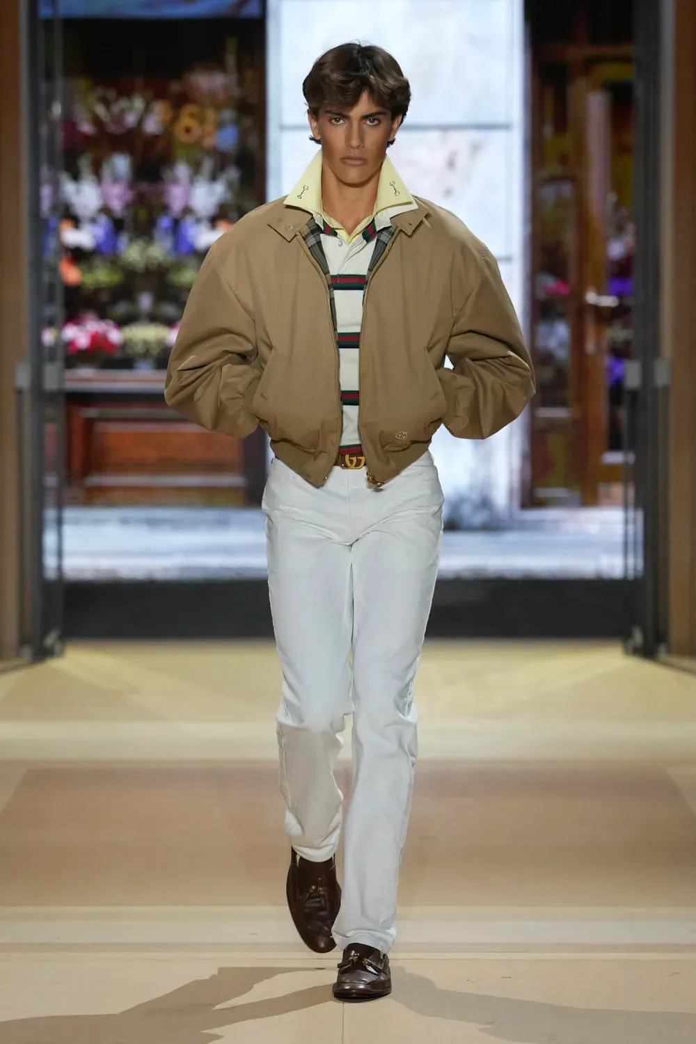 GUCCI SS27: THE STORE IS THE SHOW Vanity Teen GUCCI SS27: THE STORE IS THE SHOW GUCCI SS27: THE STORE IS THE SHOW Vanity Teen