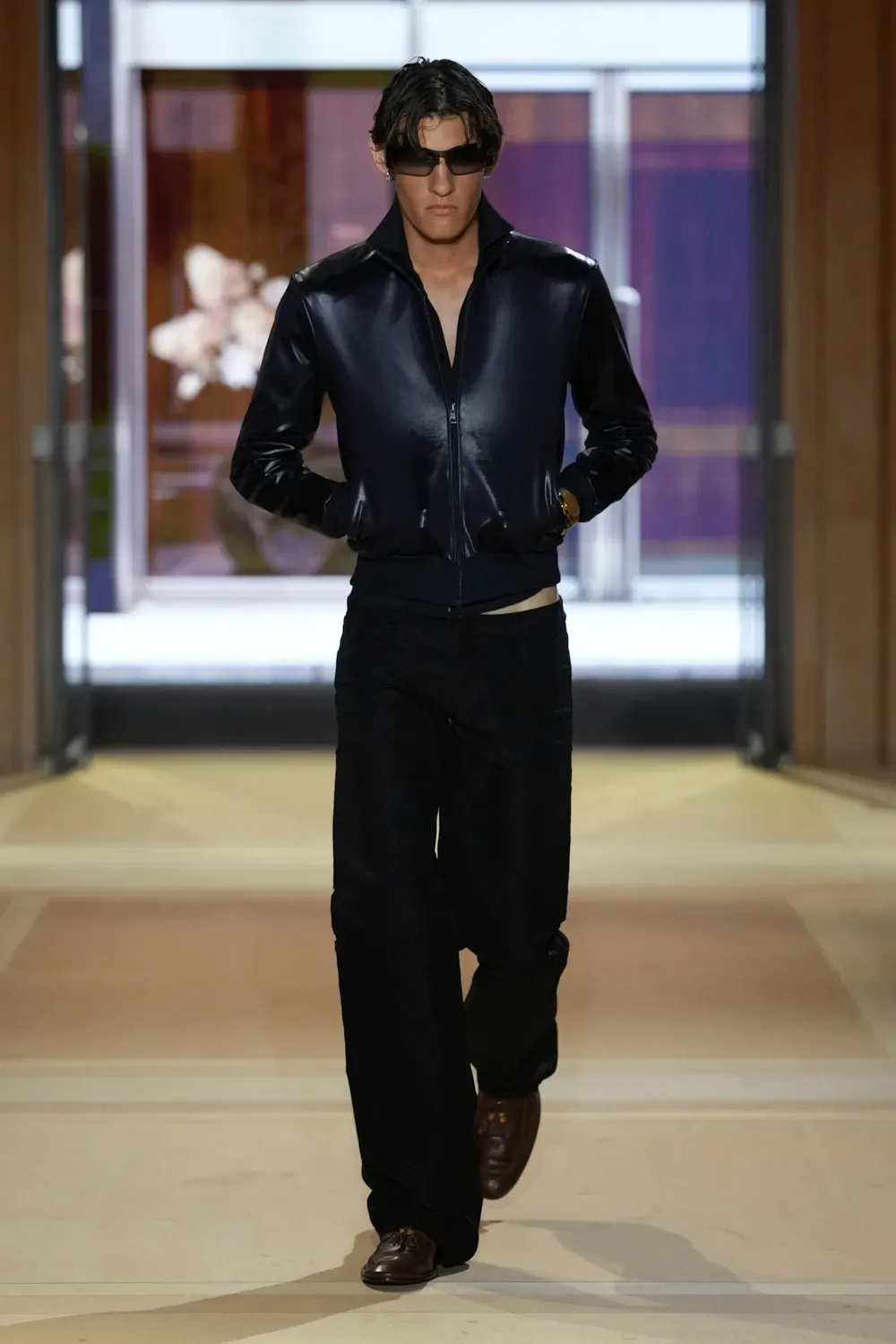 GUCCI SS27: THE STORE IS THE SHOW Vanity Teen GUCCI SS27: THE STORE IS THE SHOW GUCCI SS27: THE STORE IS THE SHOW Vanity Teen