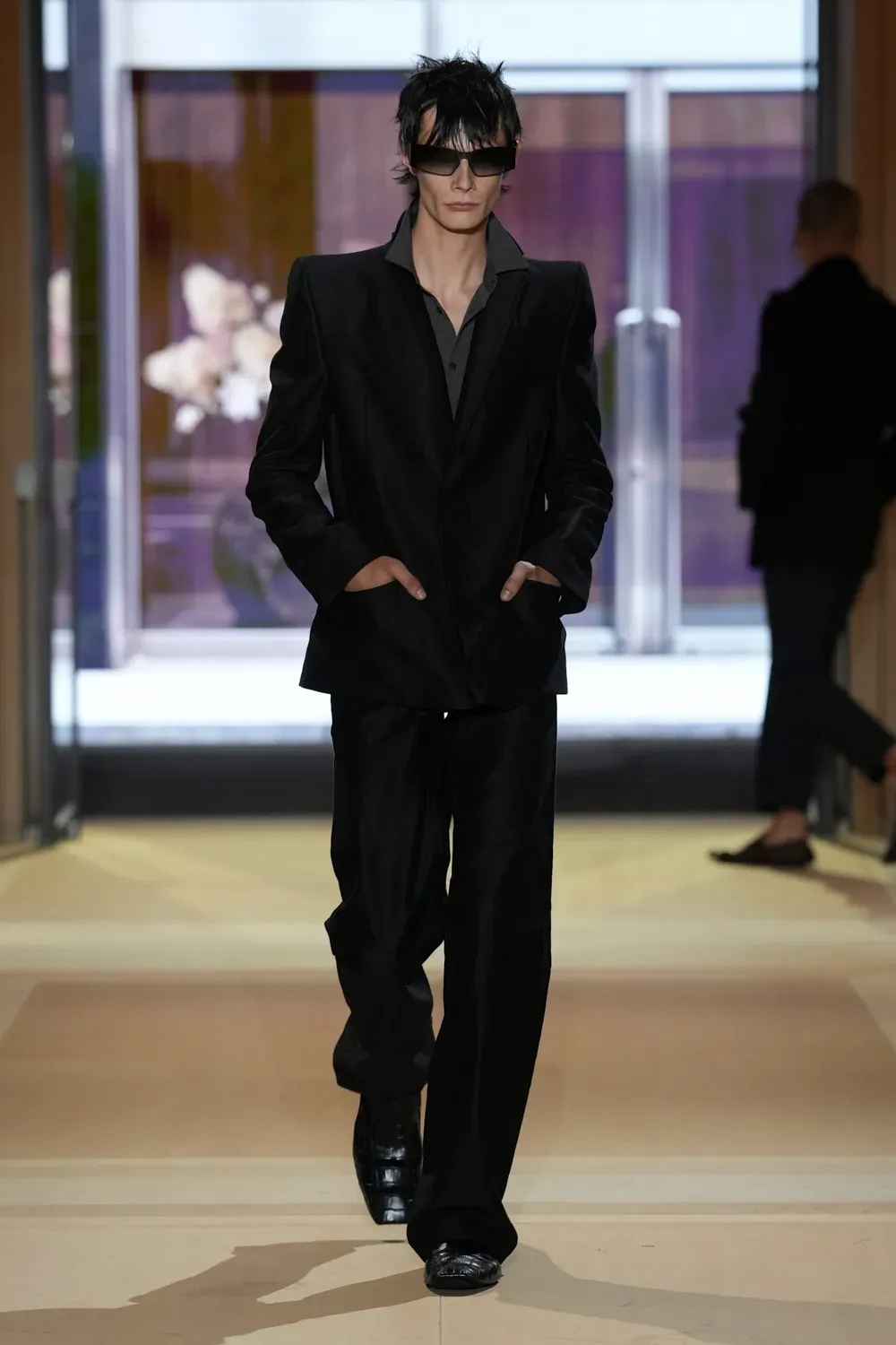 GUCCI SS27: THE STORE IS THE SHOW Vanity Teen GUCCI SS27: THE STORE IS THE SHOW GUCCI SS27: THE STORE IS THE SHOW Vanity Teen