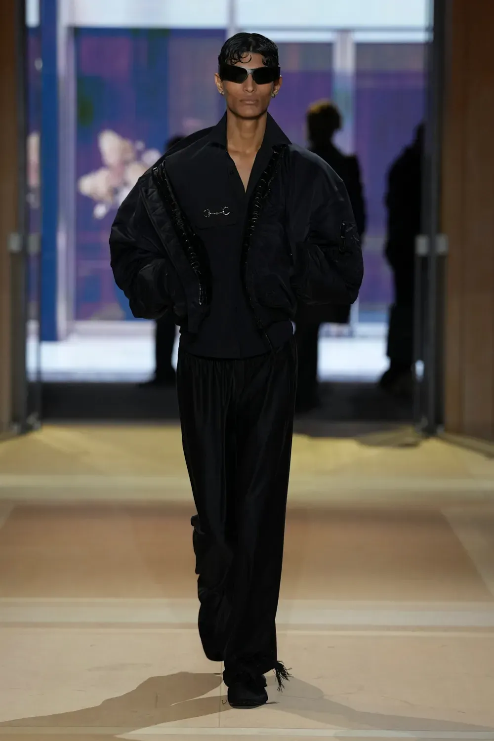 GUCCI SS27: THE STORE IS THE SHOW Vanity Teen GUCCI SS27: THE STORE IS THE SHOW GUCCI SS27: THE STORE IS THE SHOW Vanity Teen