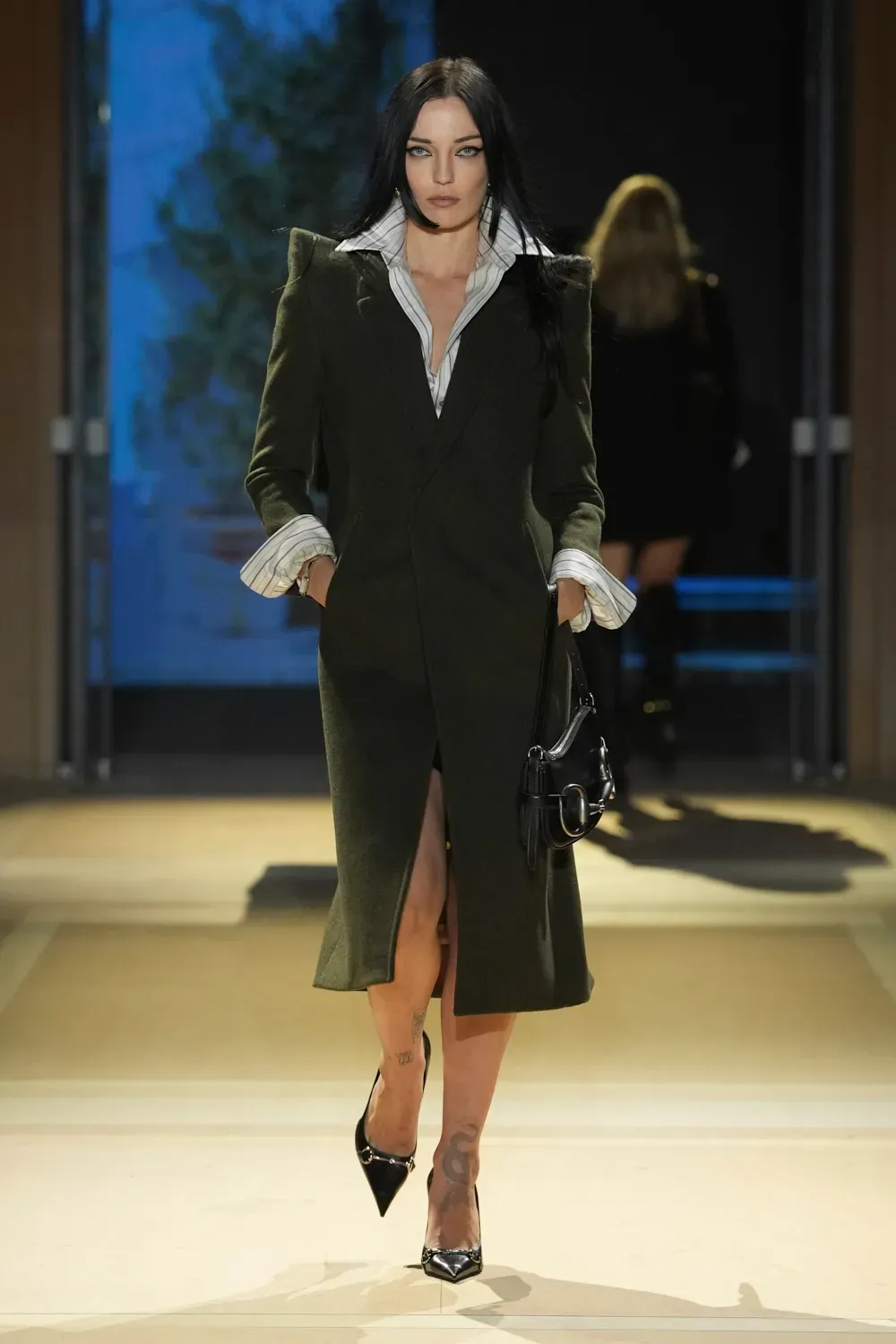 GUCCI SS27: THE STORE IS THE SHOW Vanity Teen GUCCI SS27: THE STORE IS THE SHOW GUCCI SS27: THE STORE IS THE SHOW Vanity Teen